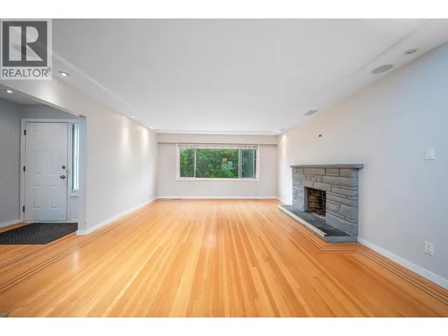 3063 ROSEMONT DRIVE, Vancouver 5