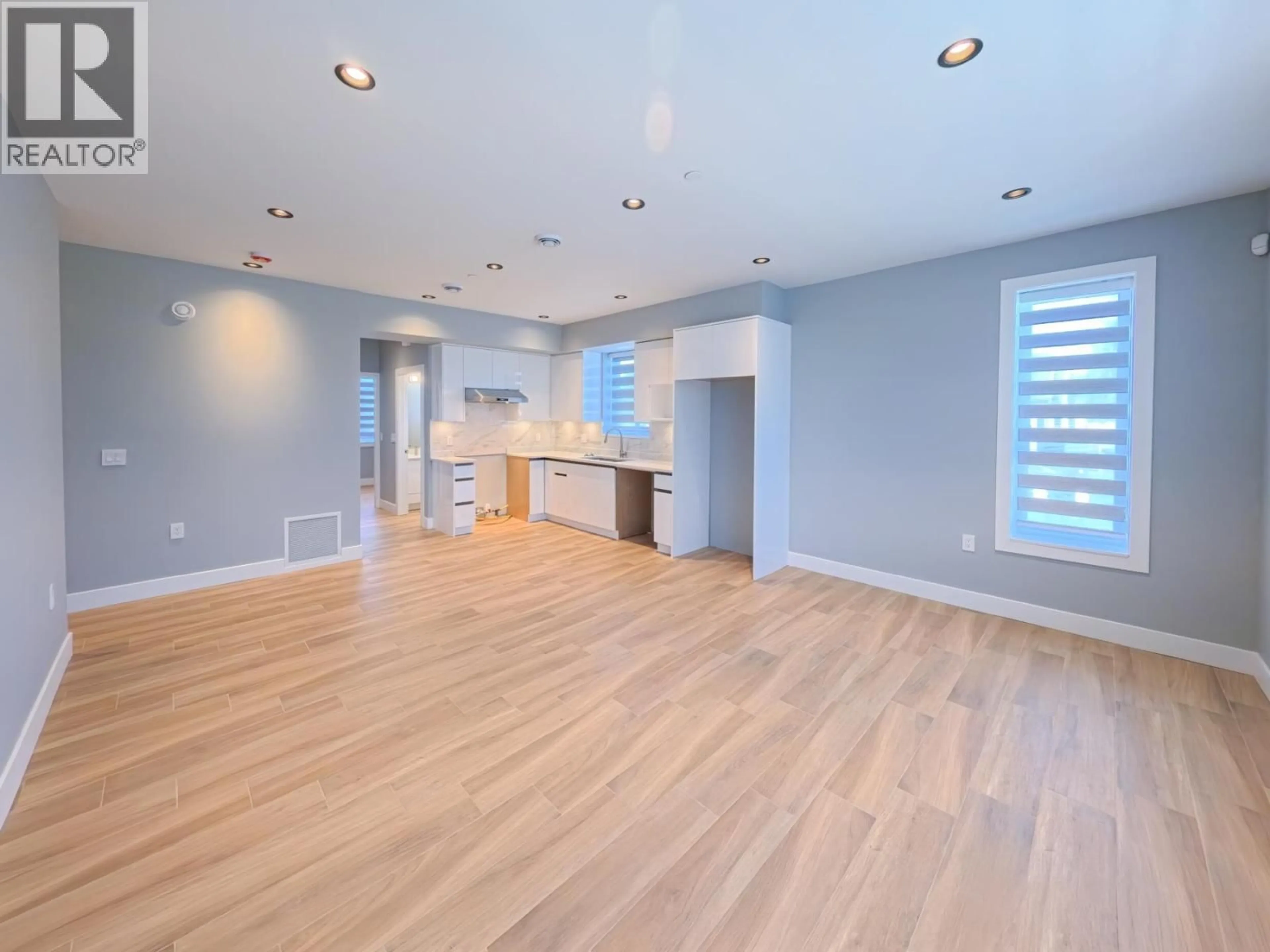 Open concept kitchen, unknown for 3 - 2557 KING EDWARD AVENUE, Vancouver British Columbia V6L1T5