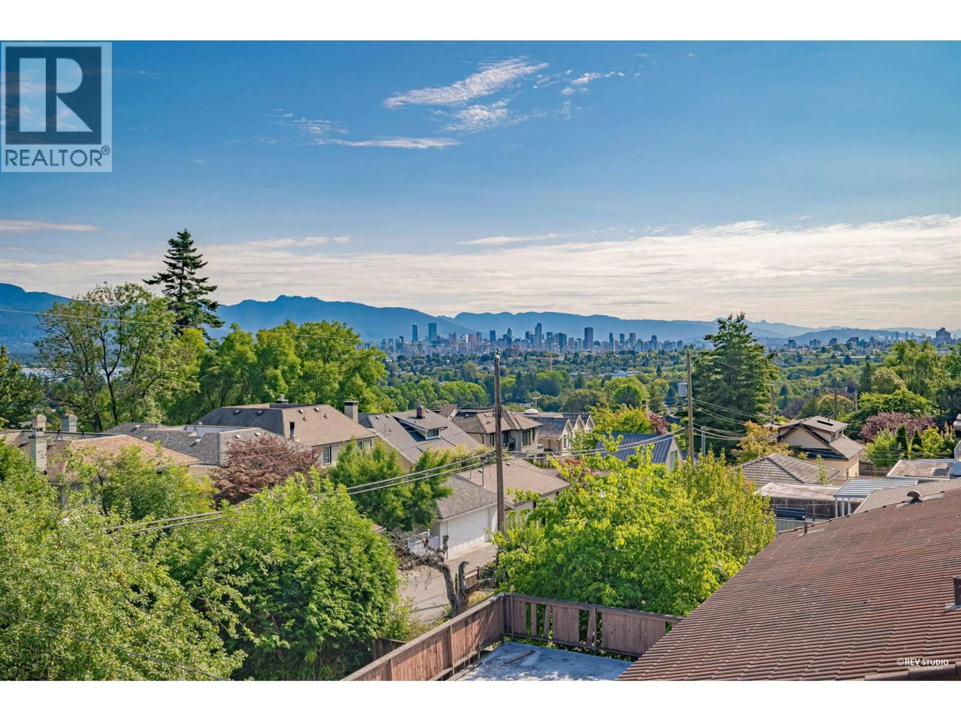 A pic from outside/outdoor area/front of a property/back of a property/a pic from drone, mountain view for 3853 14TH AVENUE, Vancouver British Columbia V6R2X1