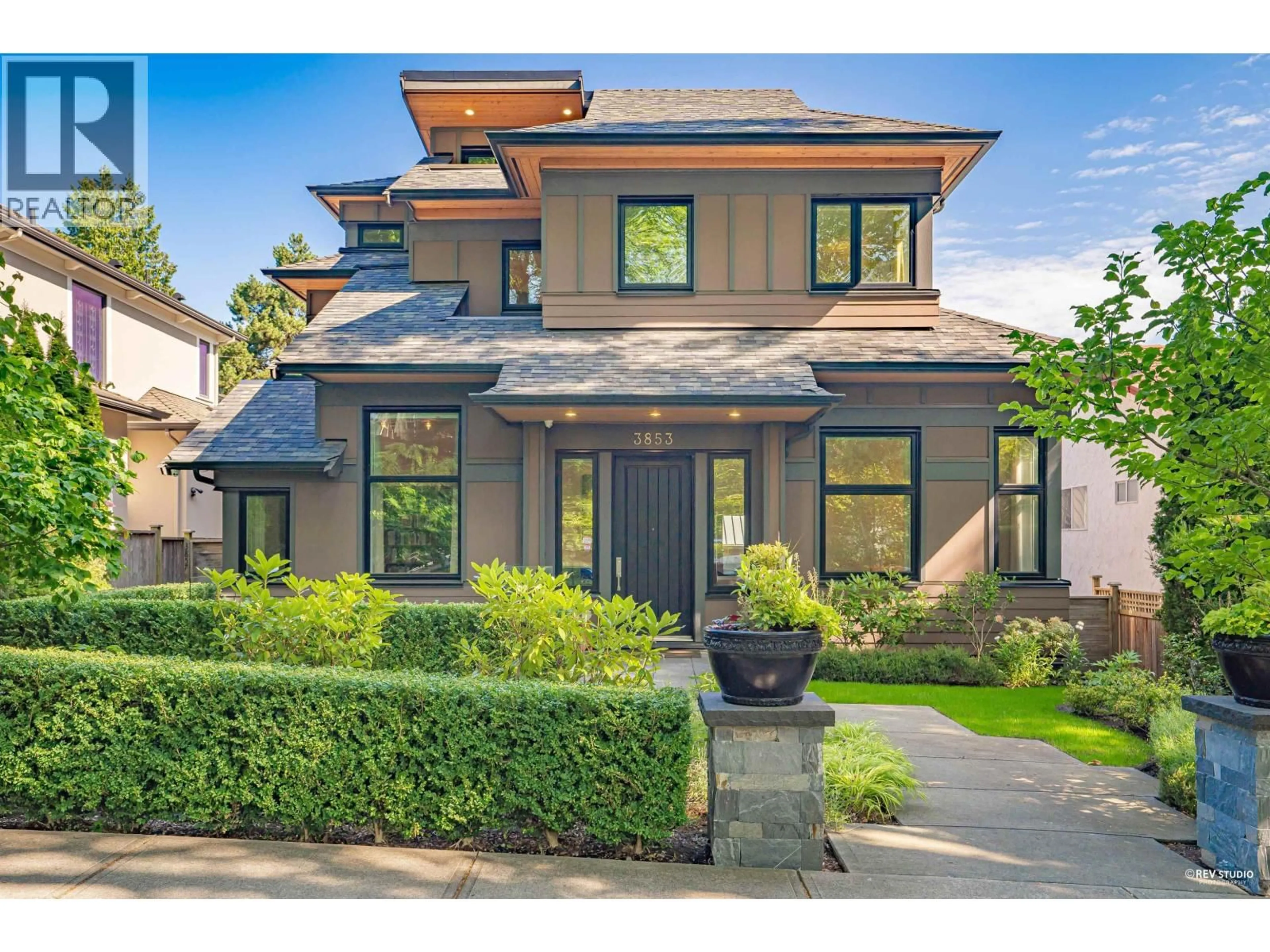 Home with brick exterior material, street for 3853 14TH AVENUE, Vancouver British Columbia V6R2X1