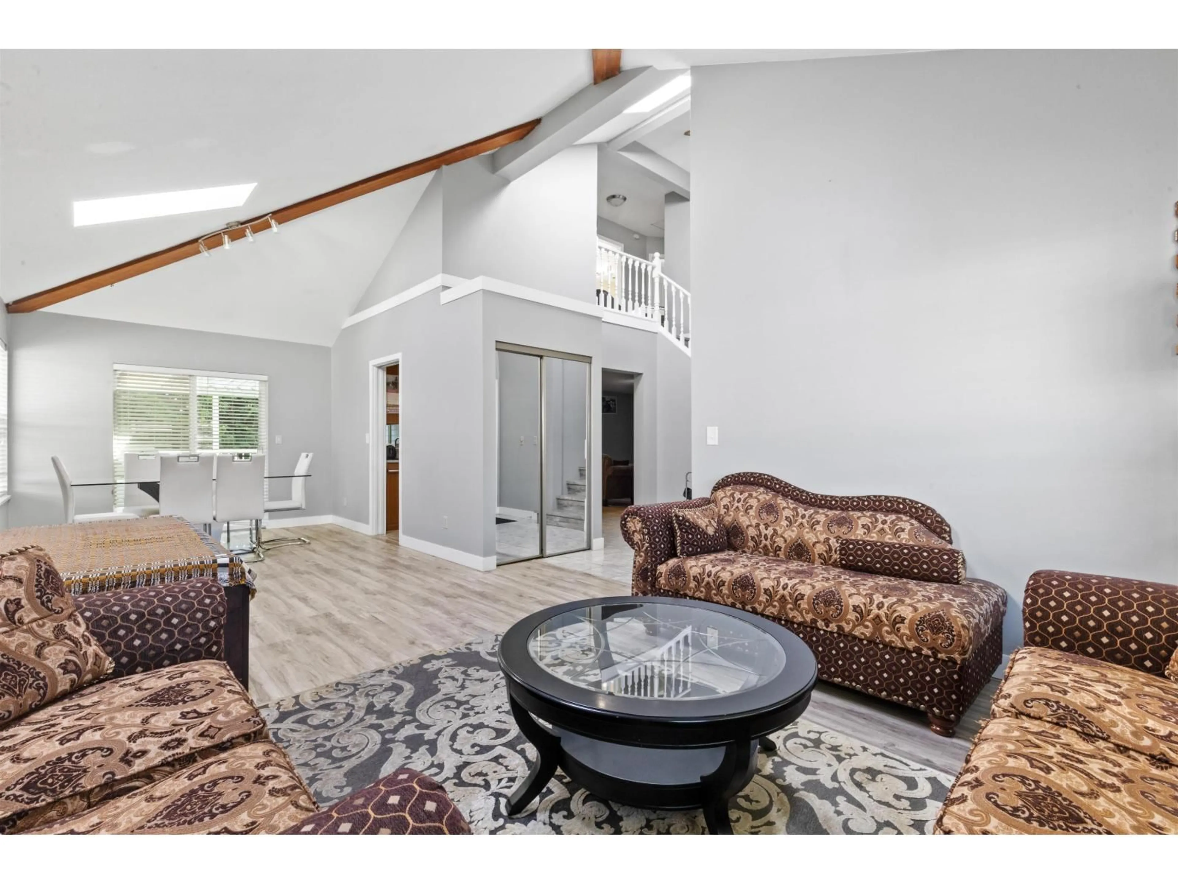 Living room with furniture, unknown for 13278 98 AVENUE, Surrey British Columbia V3T5M9