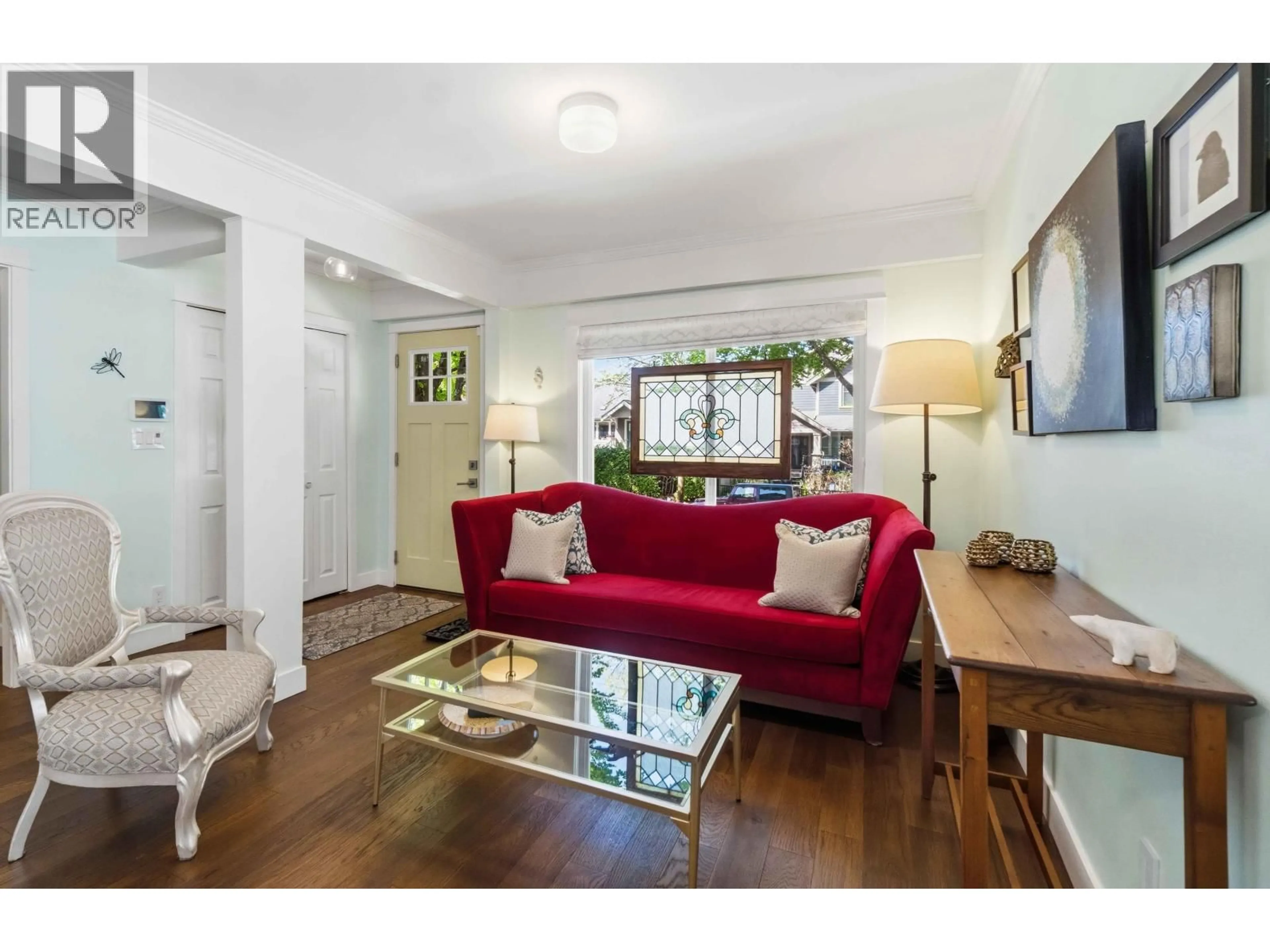 Living room with furniture, unknown for 4322 WELWYN STREET, Vancouver British Columbia V5N3Z4