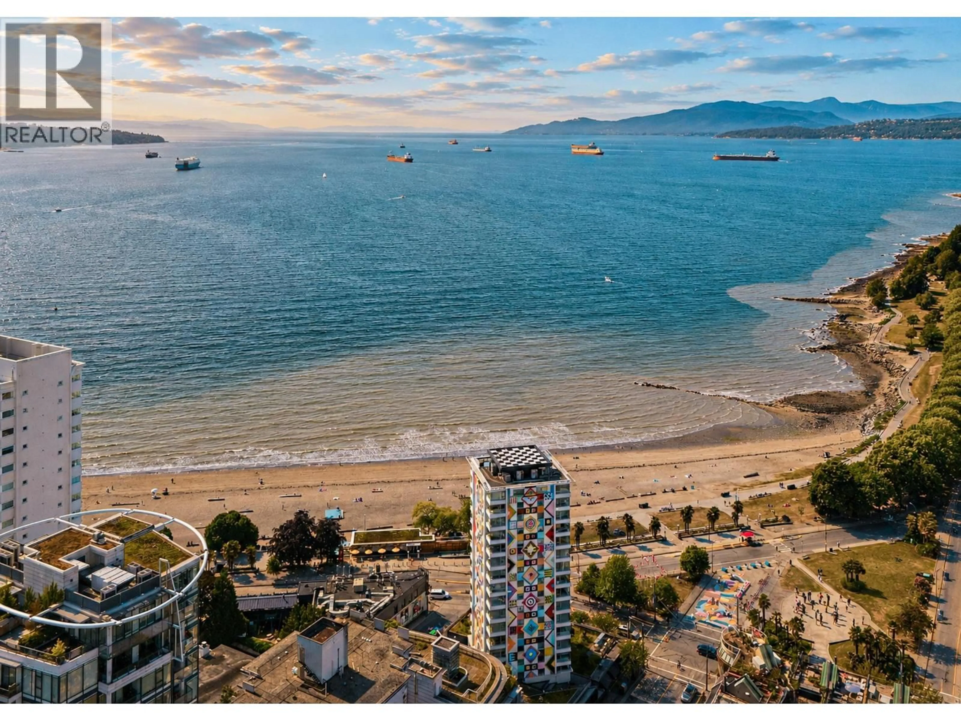 A pic from outside/outdoor area/front of a property/back of a property/a pic from drone, water/lake/river/ocean view for 1506 - 1221 BIDWELL STREET, Vancouver British Columbia V6G0B1