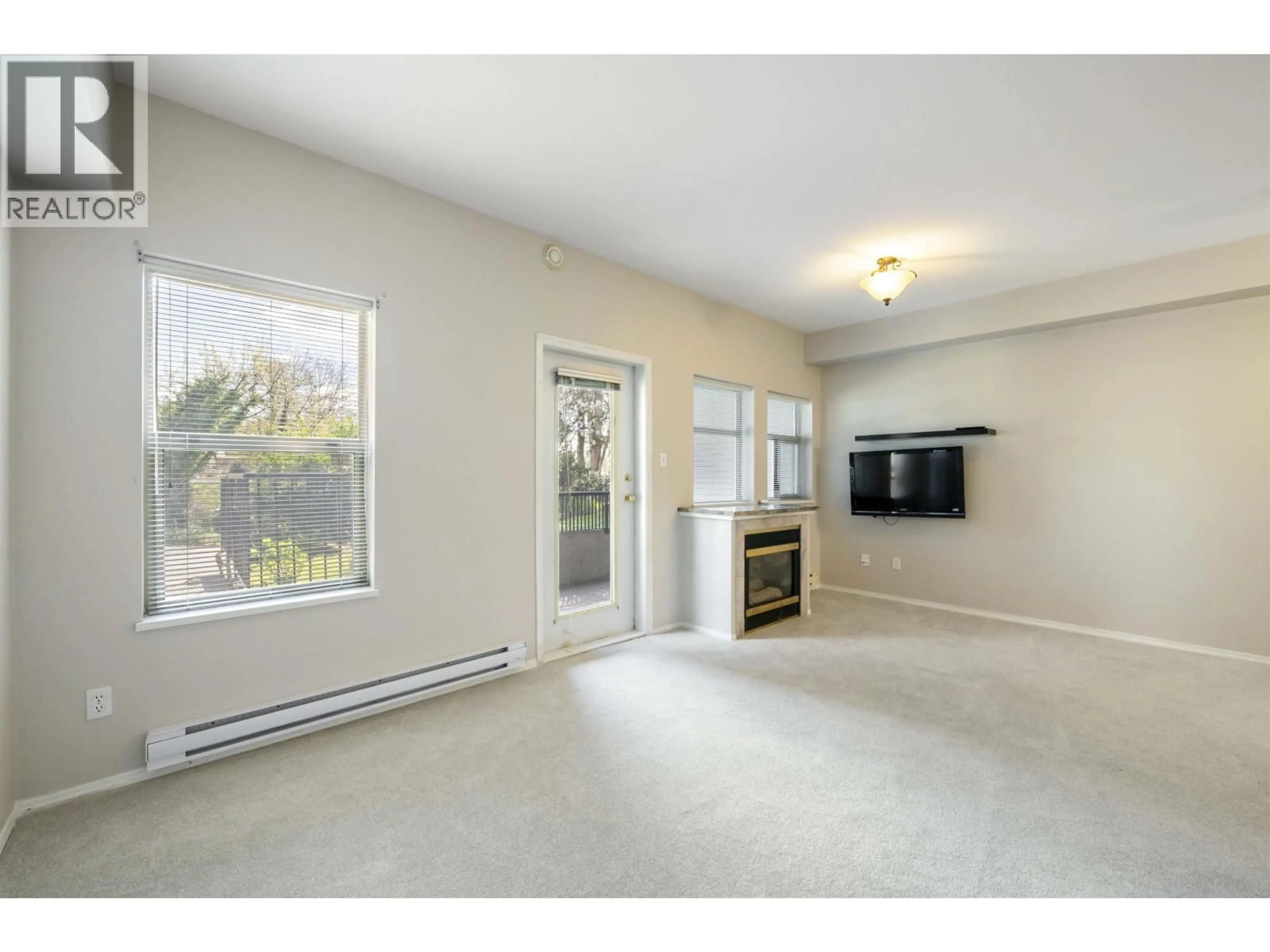 A pic of a room for 101 - 1591 BOOTH AVENUE, Coquitlam British Columbia V3K1B7