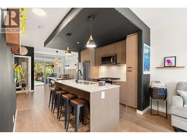 5934 OLDMILL LANE, Sechelt 5