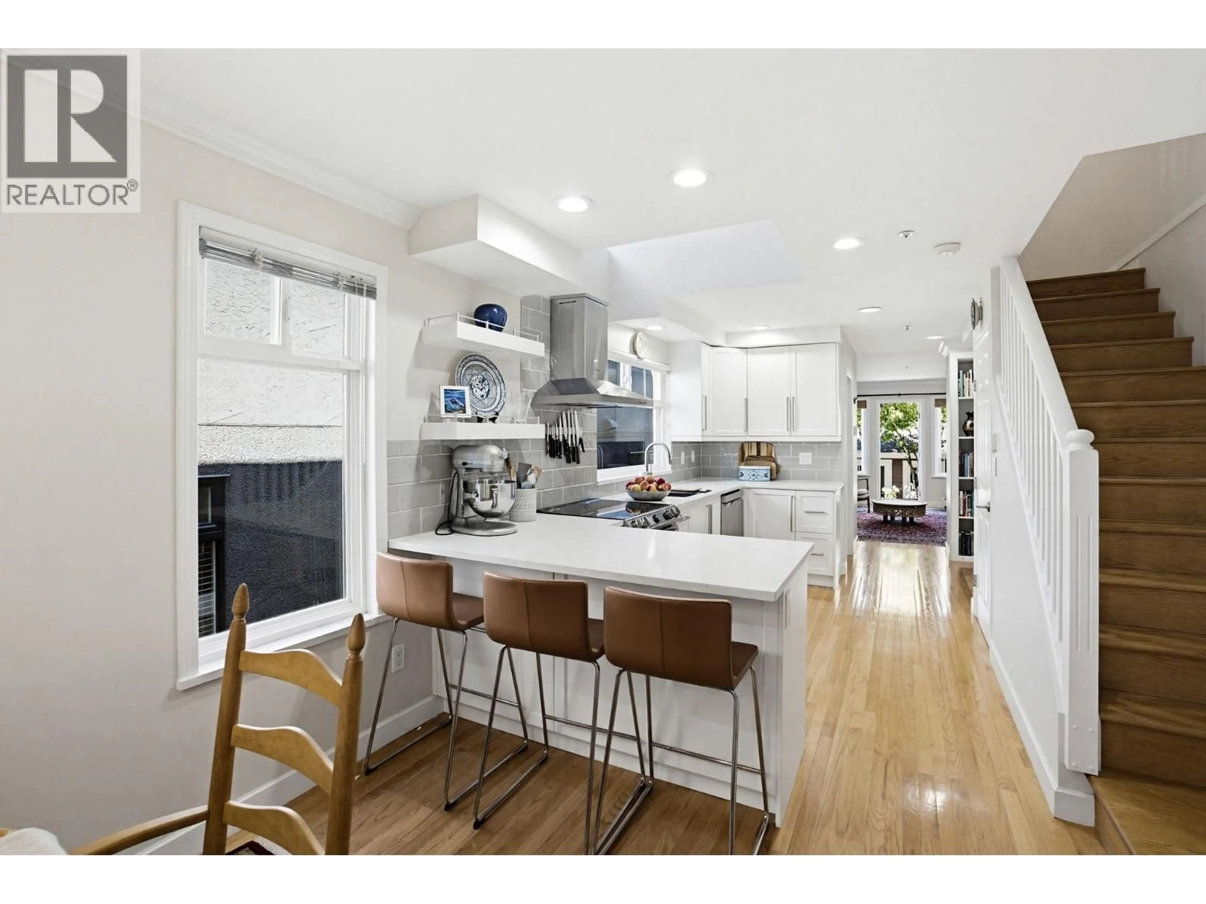 Open concept kitchen, unknown for 1865 7TH AVENUE, Vancouver British Columbia V5N1S1