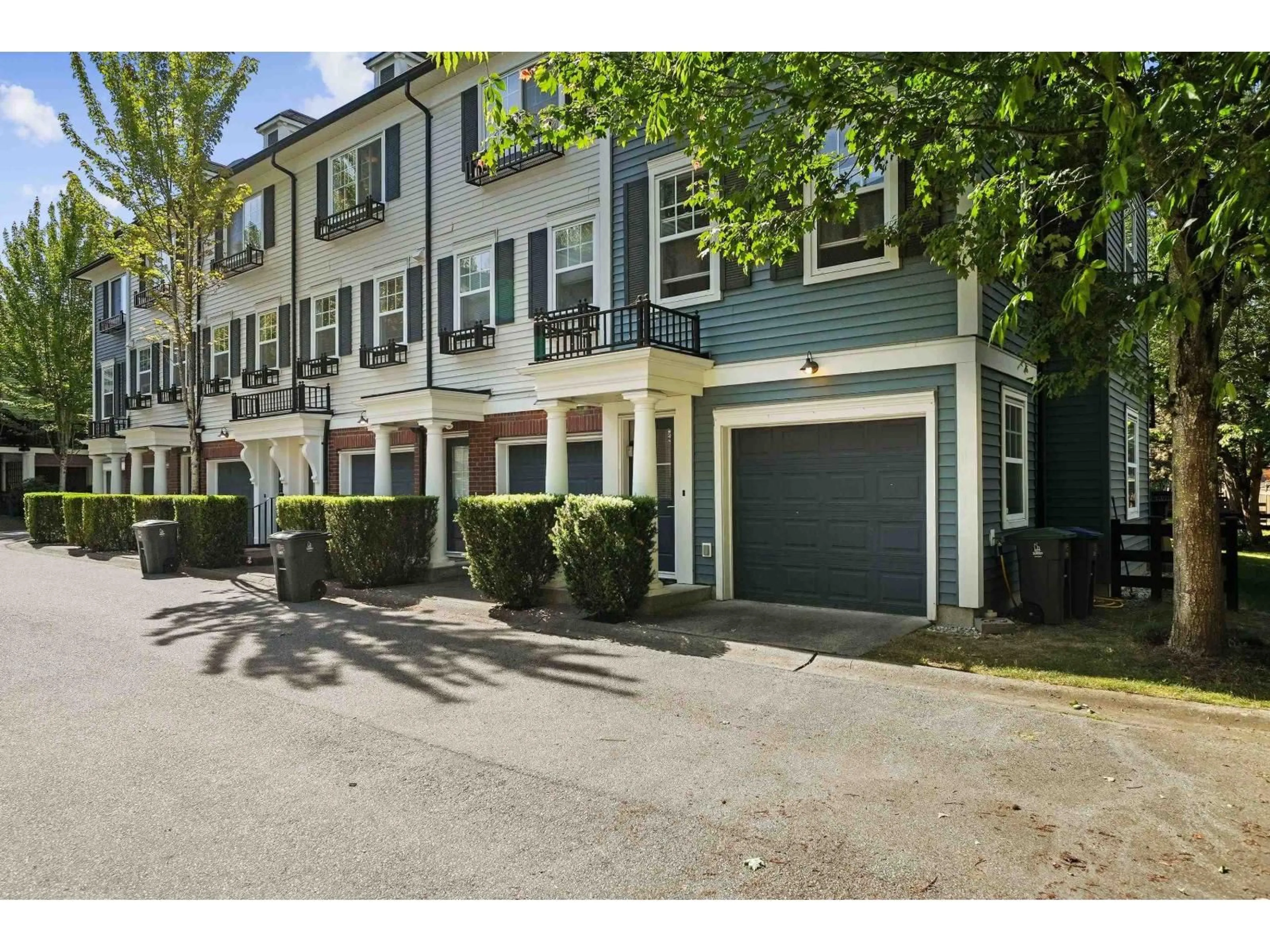 Unknown for 91 - 18983 72A AVENUE, Surrey British Columbia V4N1A5