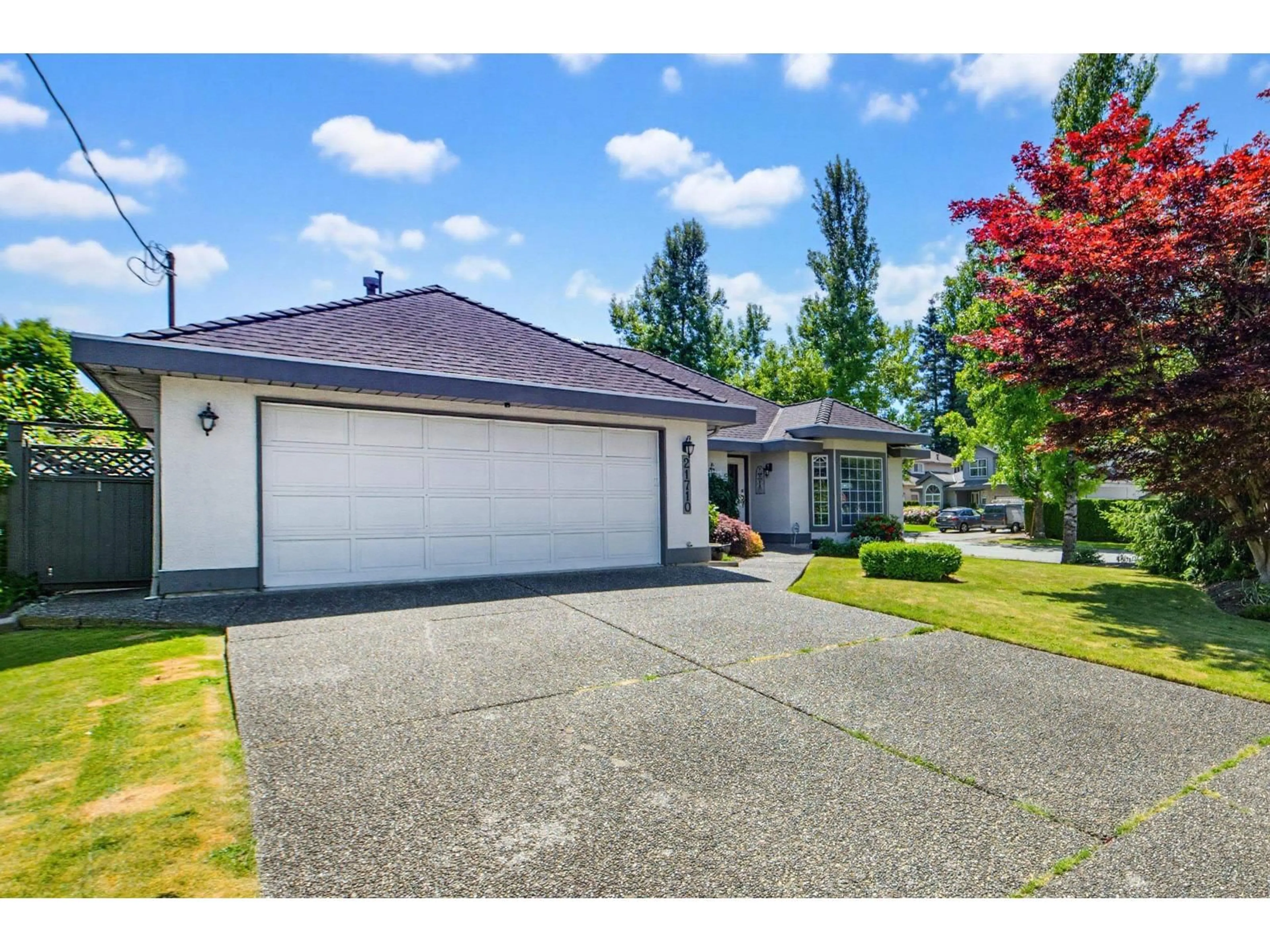 A pic from outside/outdoor area/front of a property/back of a property/a pic from drone, street for 21710 46 AVENUE, Langley British Columbia V3A3J4