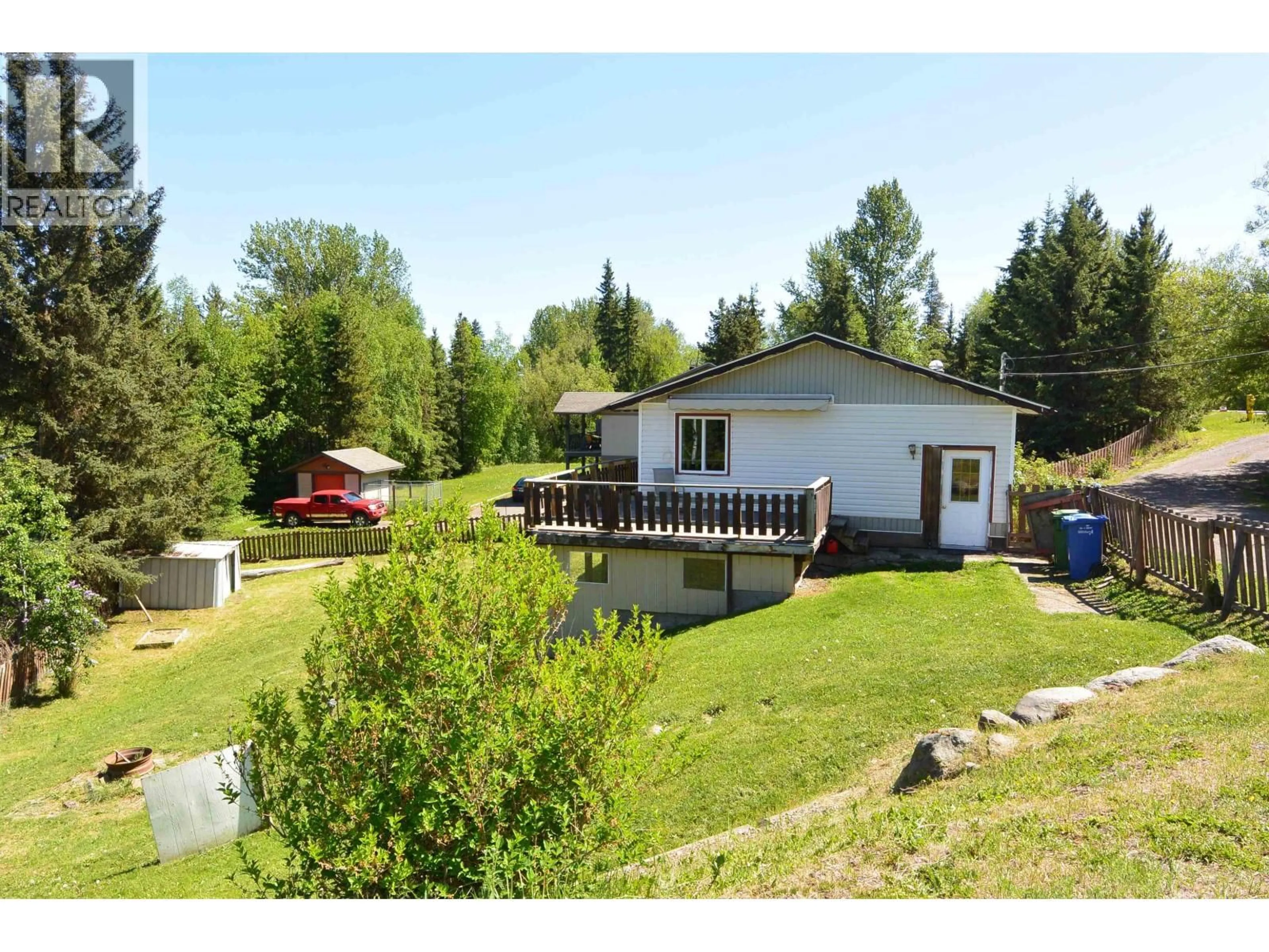 A pic from outside/outdoor area/front of a property/back of a property/a pic from drone, unknown for 3686 VICTORIA DRIVE, Smithers British Columbia V0J2N0