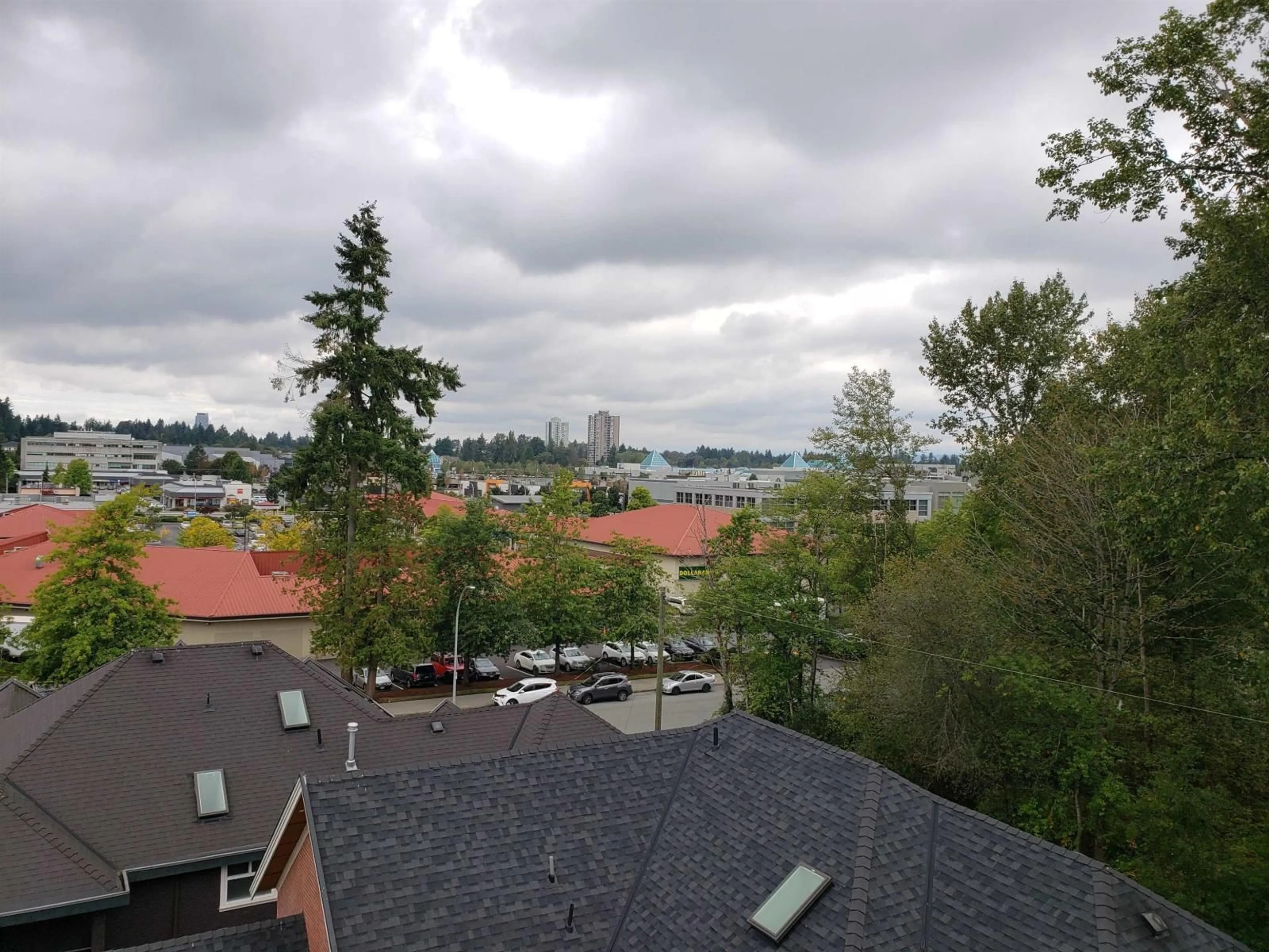 A pic from outside/outdoor area/front of a property/back of a property/a pic from drone, city buildings view from balcony for 515 - 15351 101 AVENUE, Surrey British Columbia V3R0G2