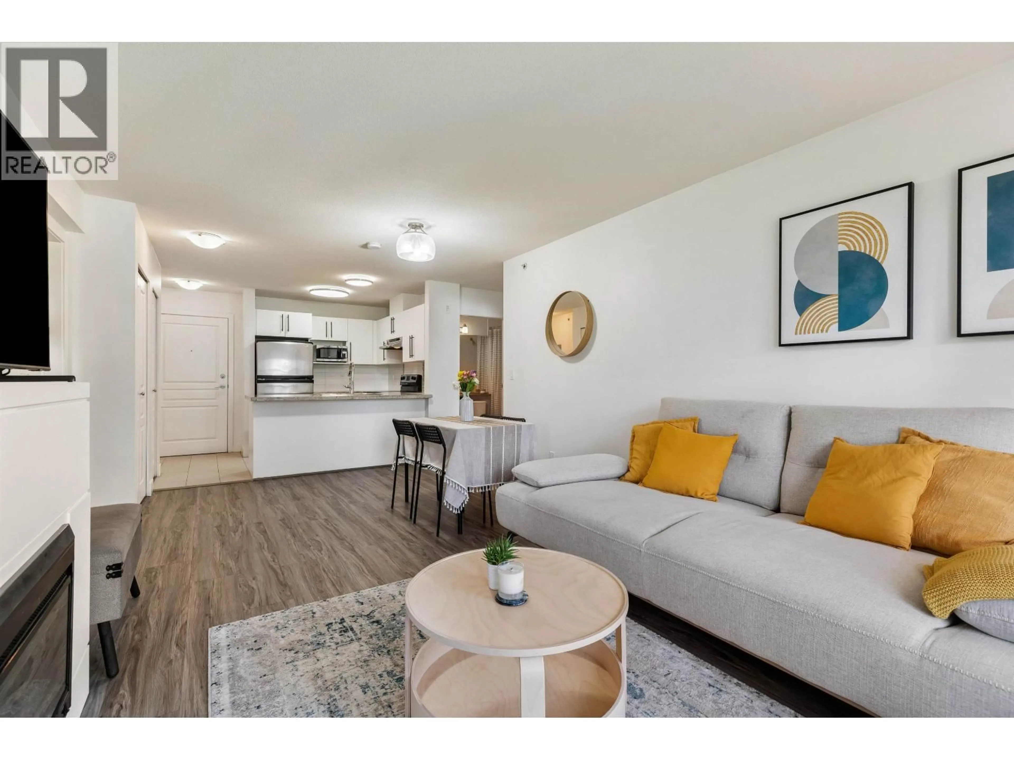 Living room with furniture, unknown for 408 - 2088 BETA AVENUE, Burnaby British Columbia V5C0C8