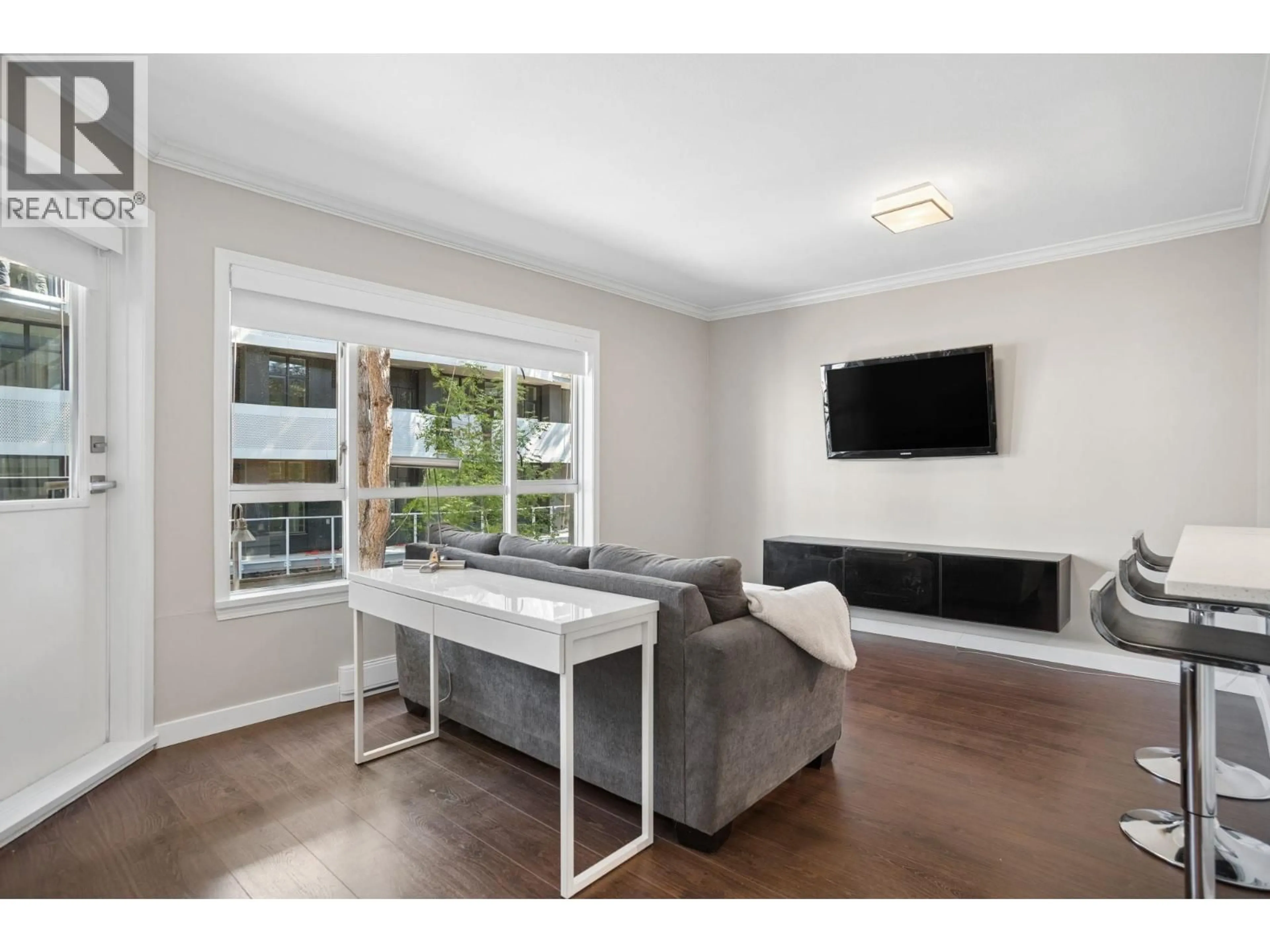A pic of a room for 202 - 555 14TH AVENUE, Vancouver British Columbia V5Z4G8