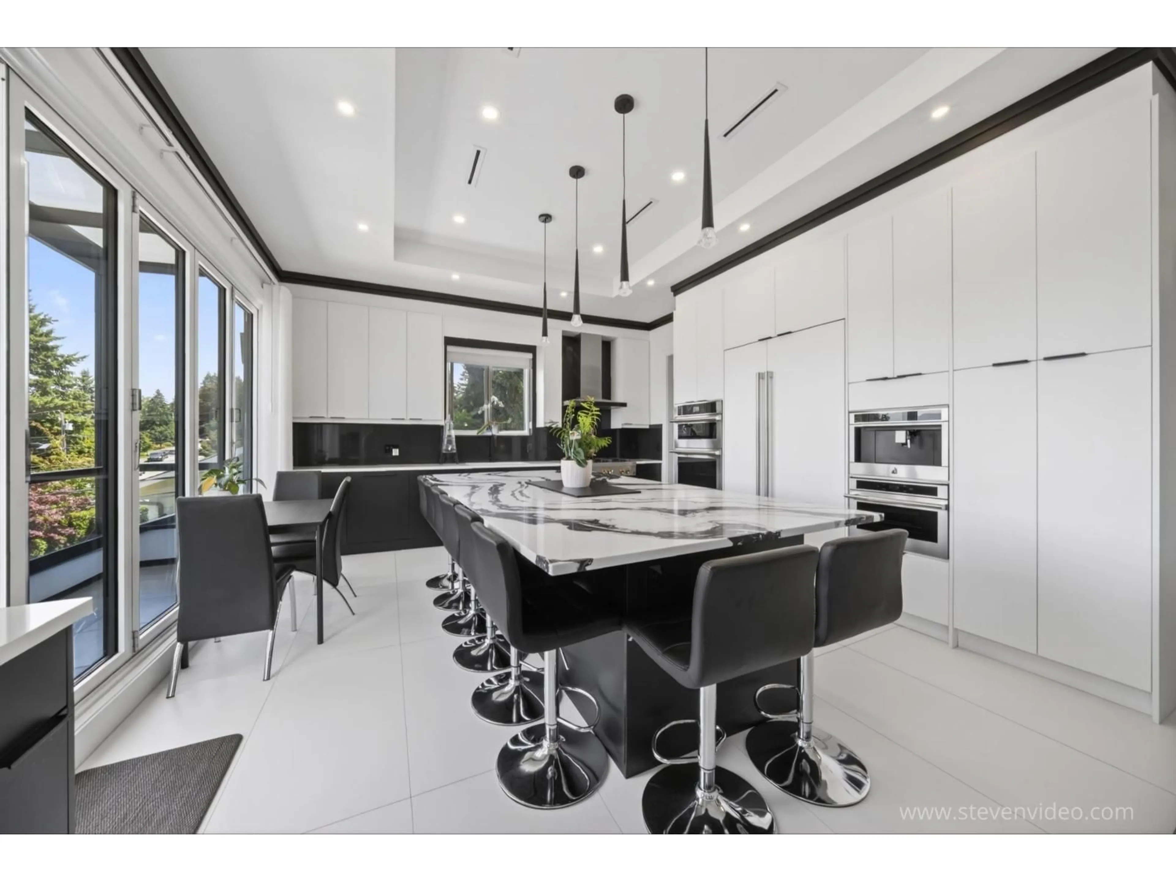 Contemporary kitchen, ceramic/tile floor for 13390 112A AVENUE, Surrey British Columbia V3R2G5