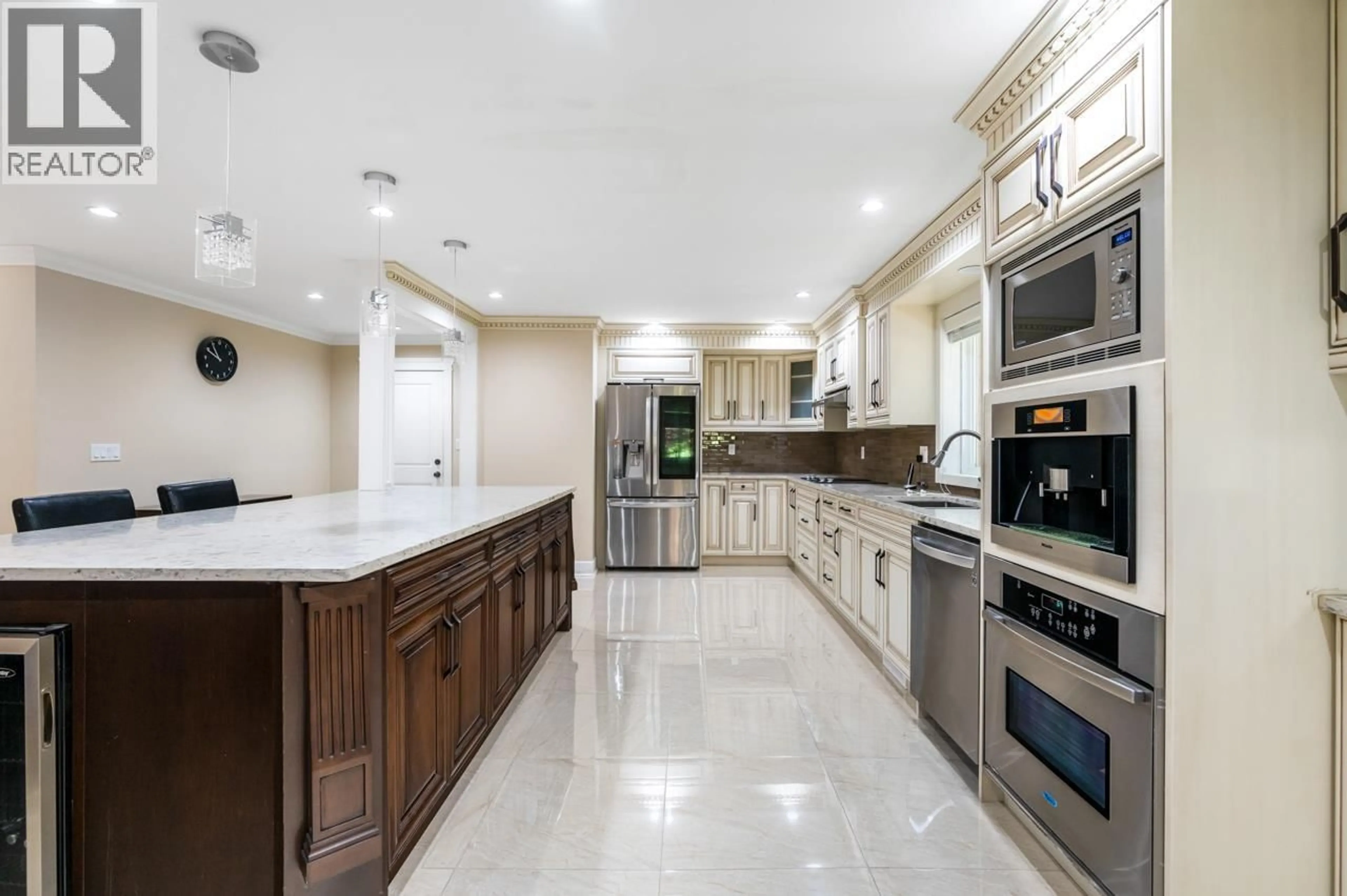 Unknown for 5420 ELWYN DRIVE, Burnaby British Columbia V5E4A2