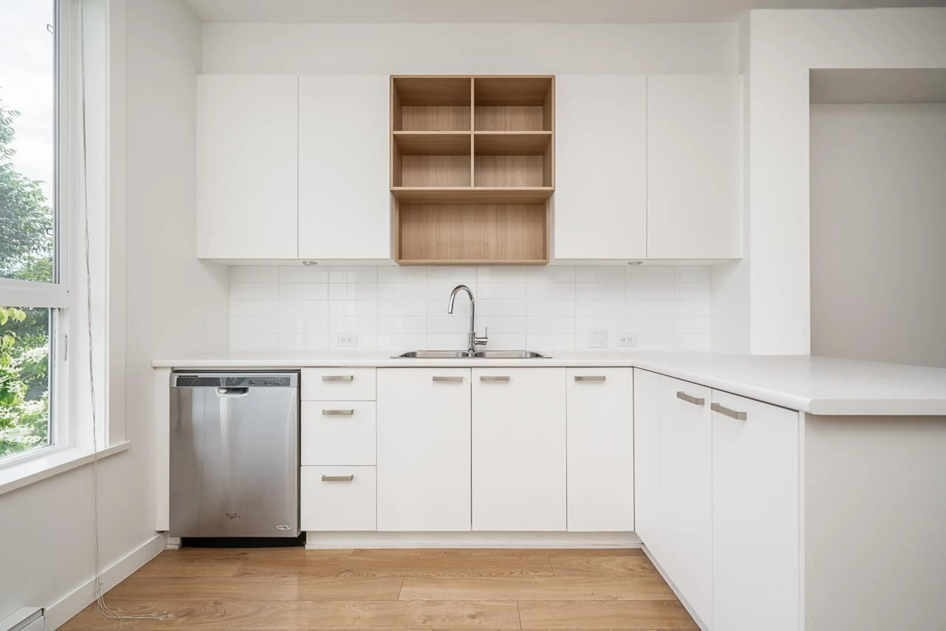 Standard kitchen, unknown for 40 - 19159 WATKINS DRIVE, Surrey British Columbia V4N6P7