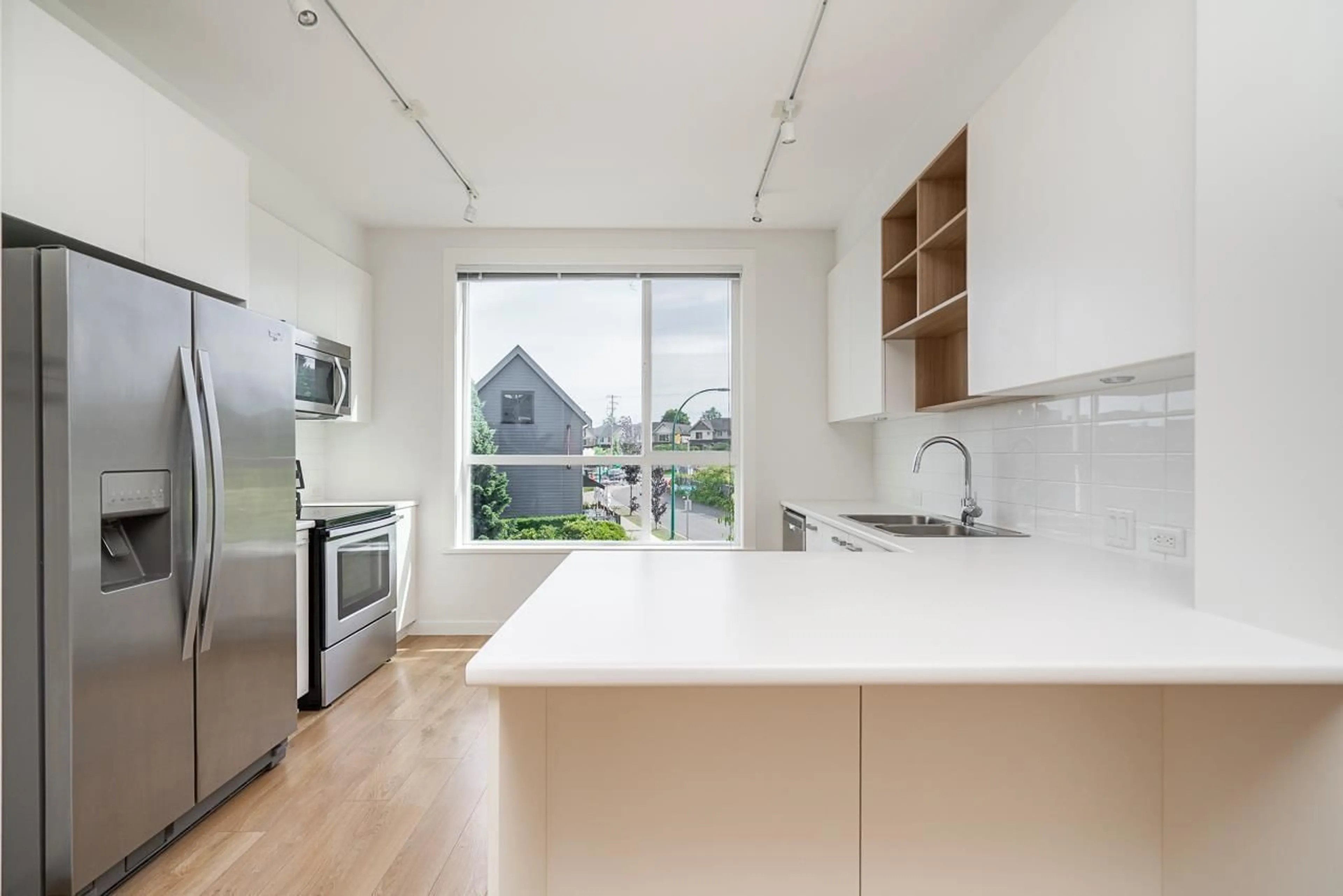 Open concept kitchen, unknown for 40 - 19159 WATKINS DRIVE, Surrey British Columbia V4N6P7