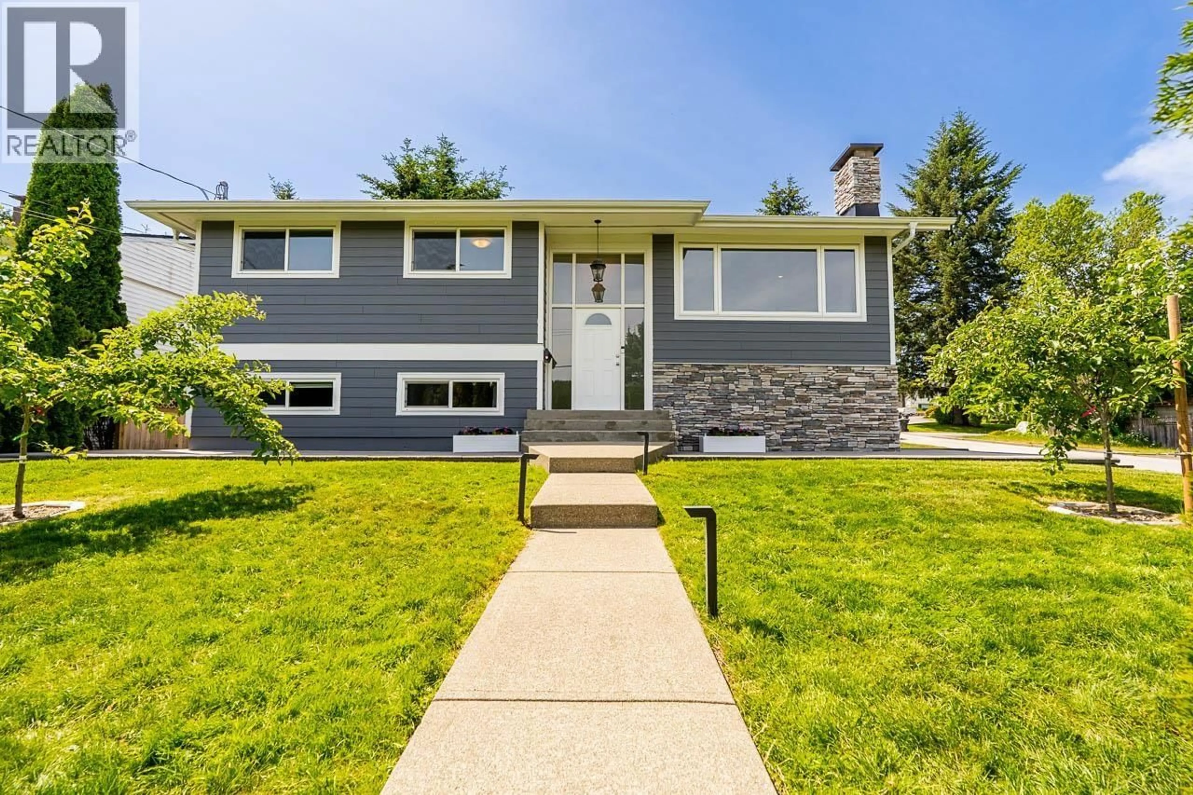 Home with vinyl exterior material, street for 1616 EASTERN DRIVE, Port Coquitlam British Columbia V3C2T3