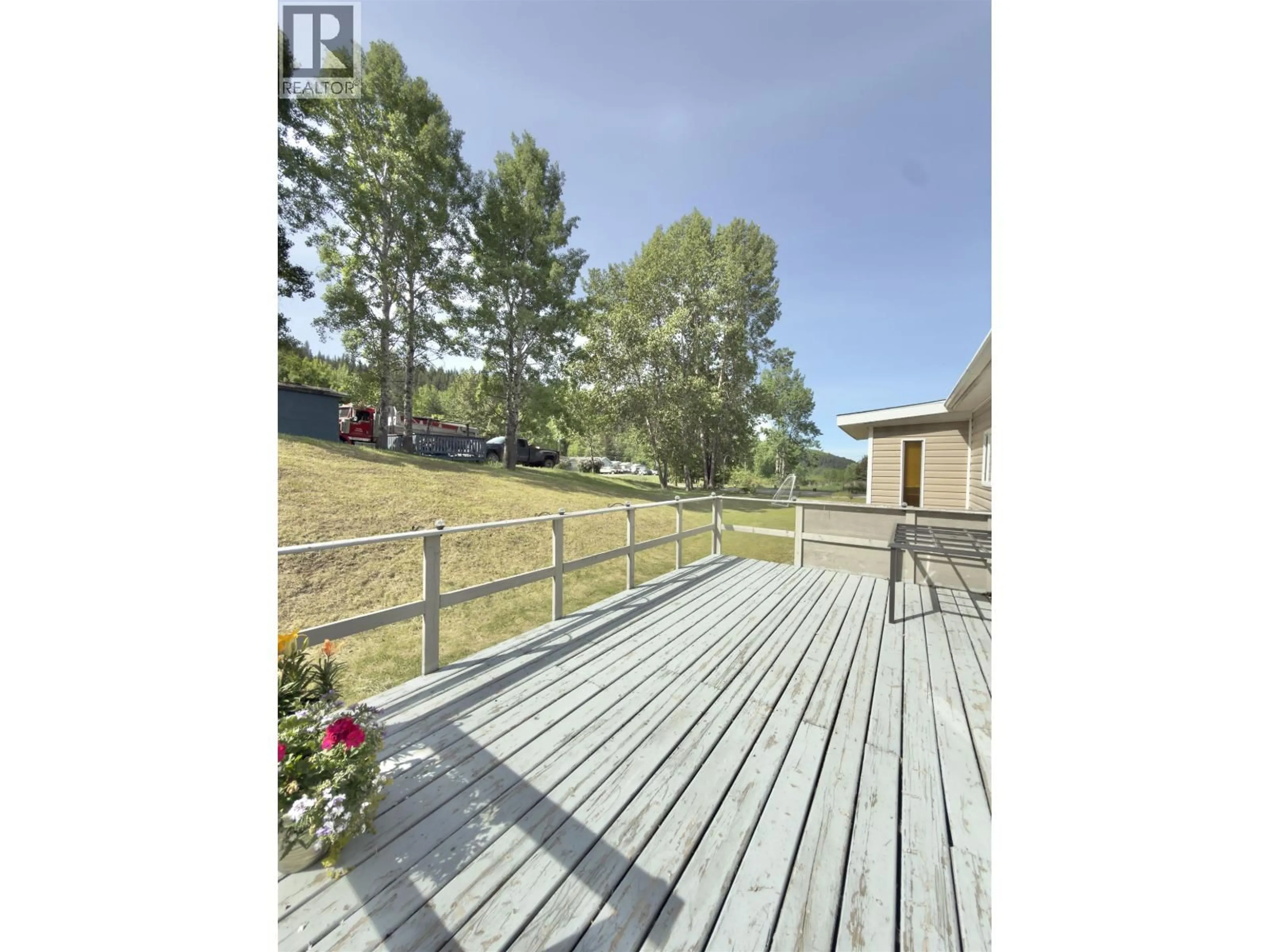 Patio, water/lake/river/ocean view for 11 - 2725 DUBOIS ROAD, Williams Lake British Columbia V2G5C1