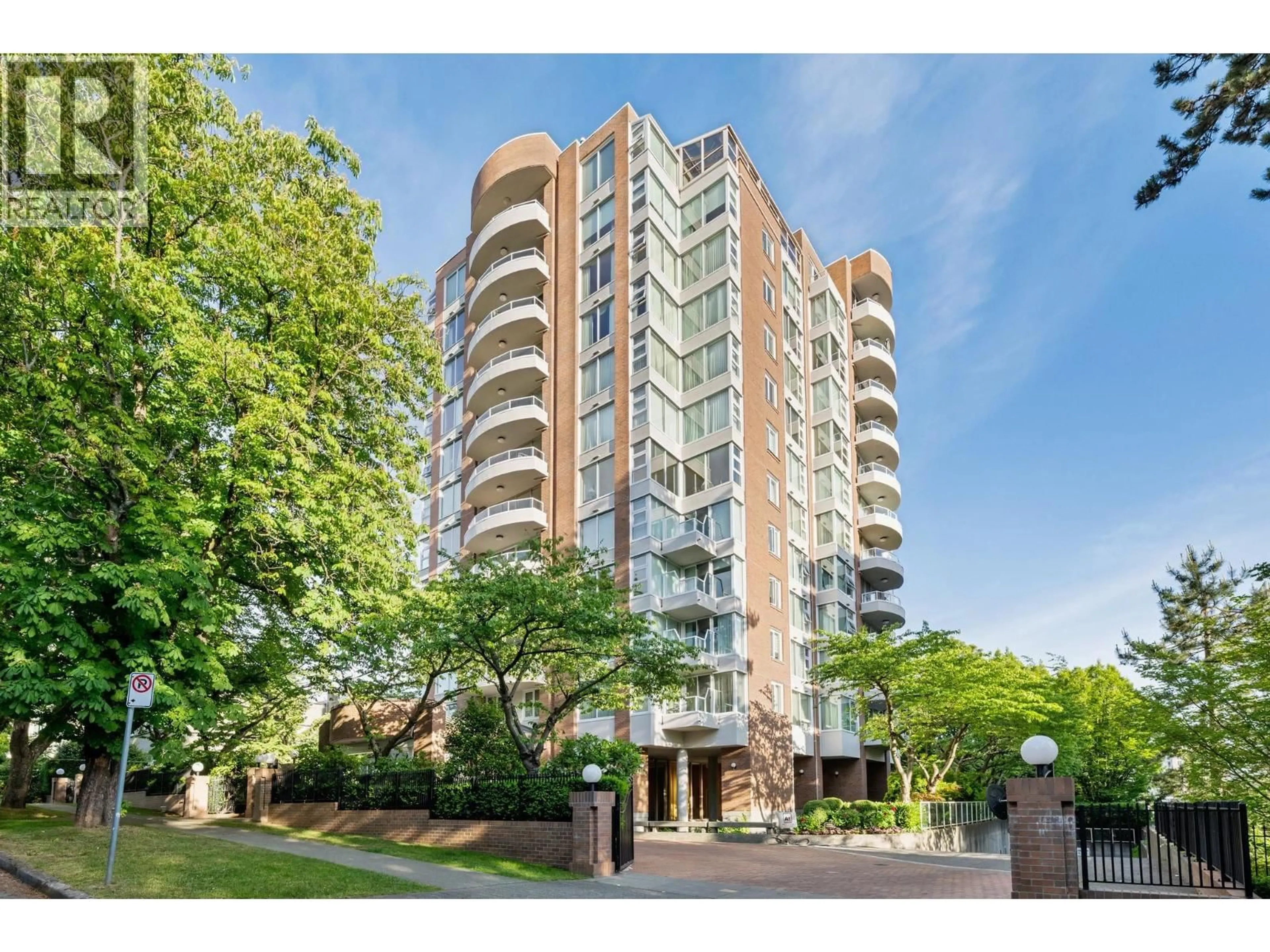 Unknown for 901 - 2350 39TH AVENUE, Vancouver British Columbia V6M1T9