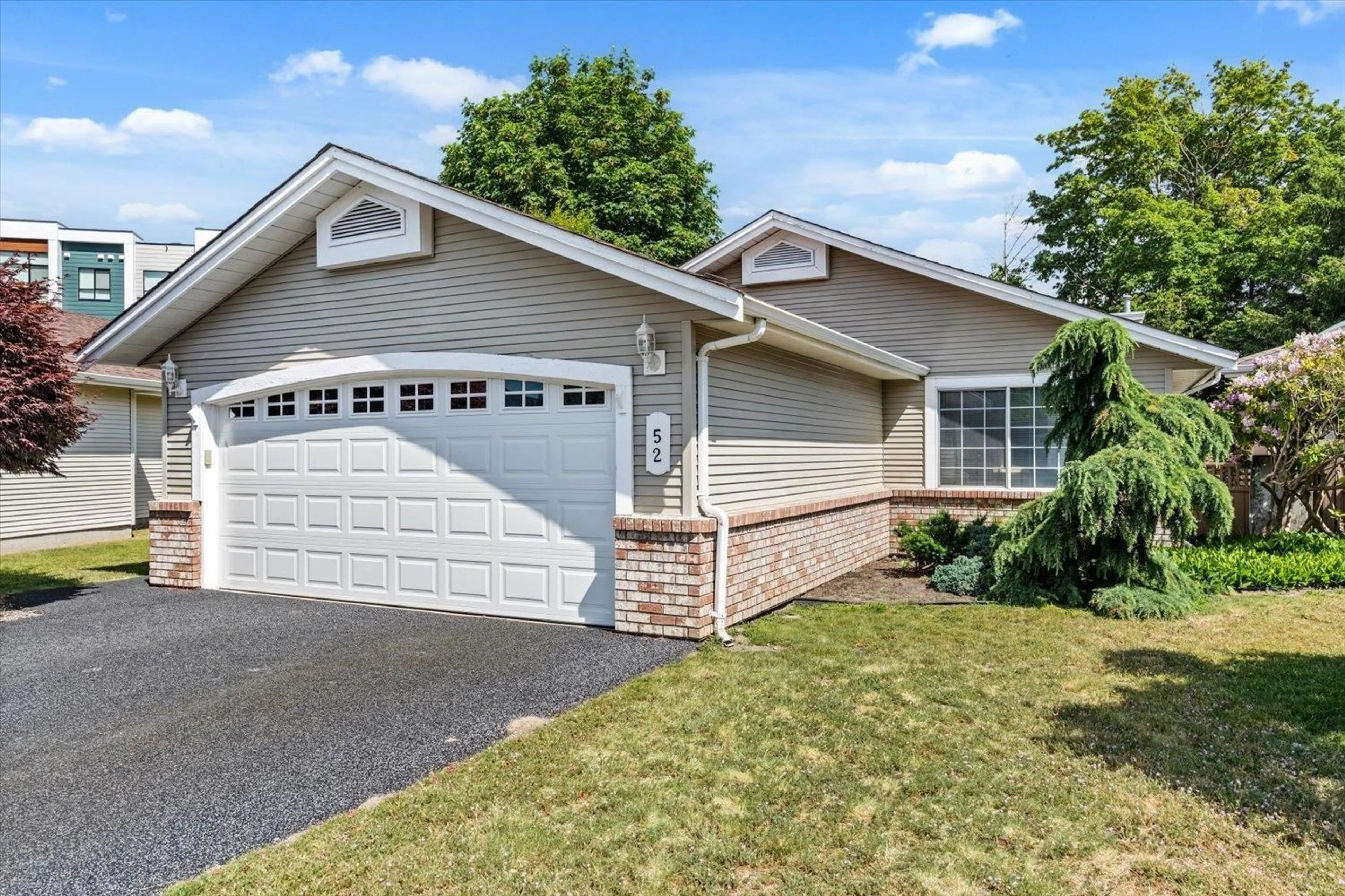 Home with vinyl exterior material, street for 52 - 6001 PROMONTORY ROAD, Chilliwack British Columbia V2R3E3