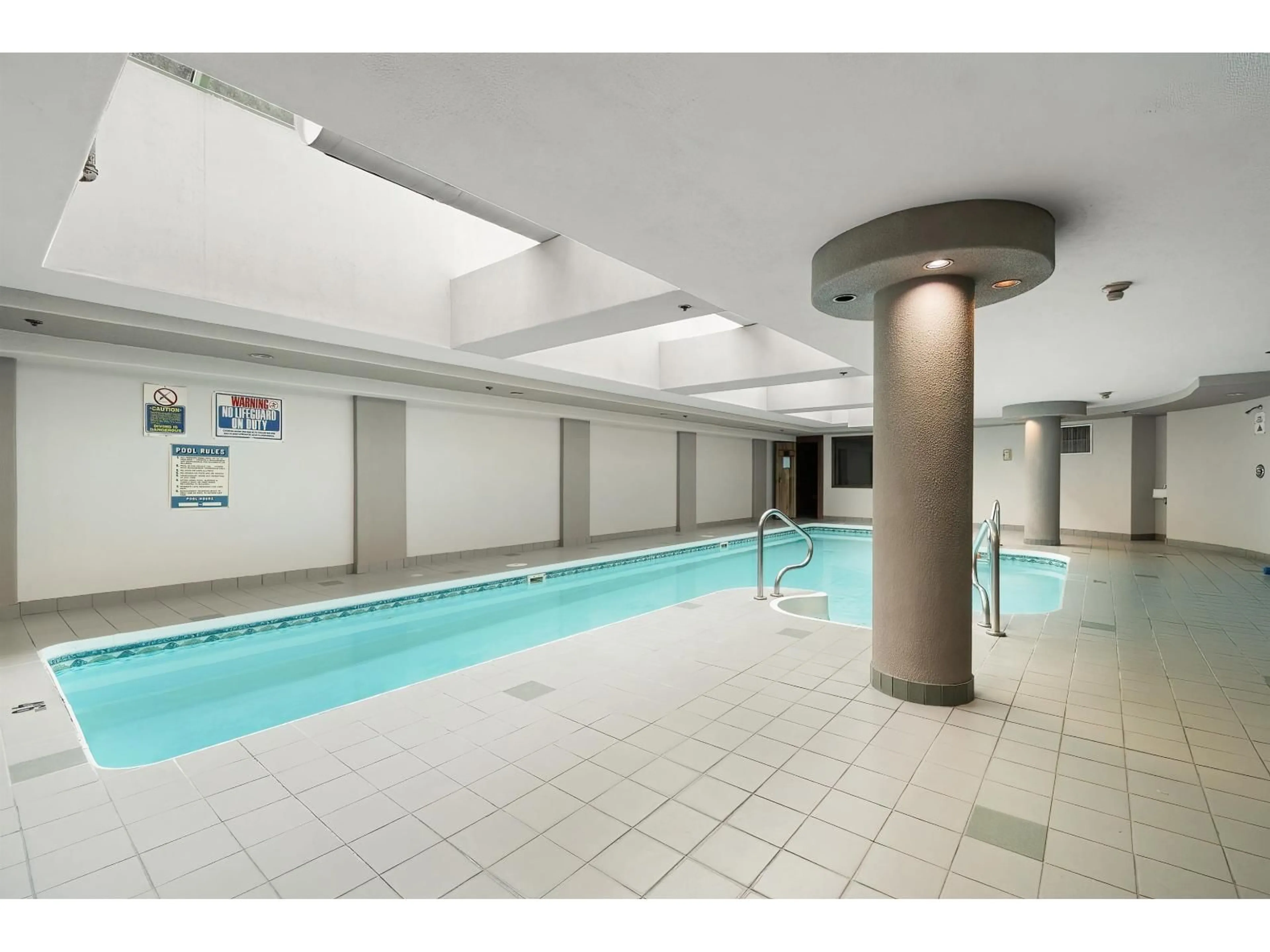 Pool for 206 - 45734 PATTEN AVENUE, Chilliwack British Columbia V2P1S1