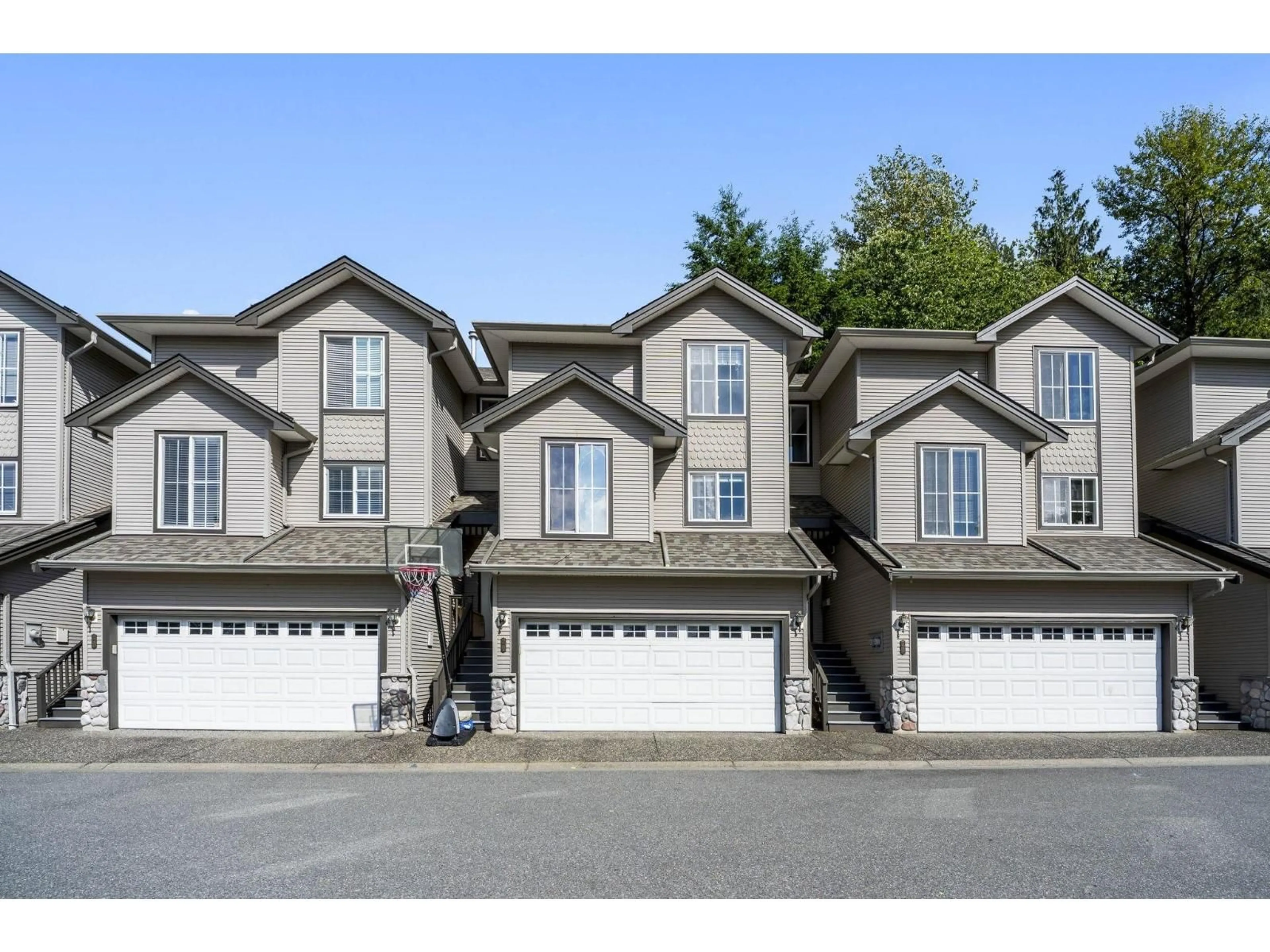 Unknown for 20 - 46360 VALLEYVIEW ROAD, Chilliwack British Columbia V2R5L7