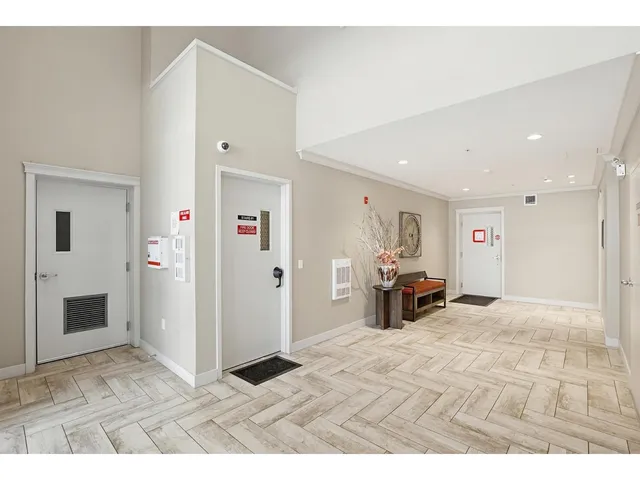 207 - 45630 SPADINA AVENUE, Chilliwack 3