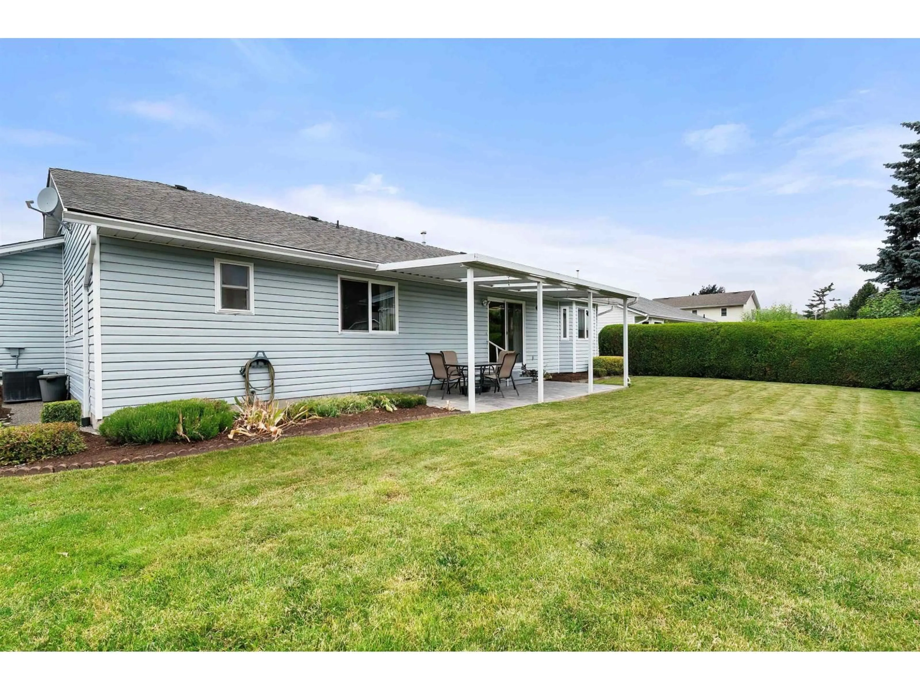 Home with vinyl exterior material, water/lake/river/ocean view for 6942 COACH LAMP DRIVE, Chilliwack British Columbia V2R2X6