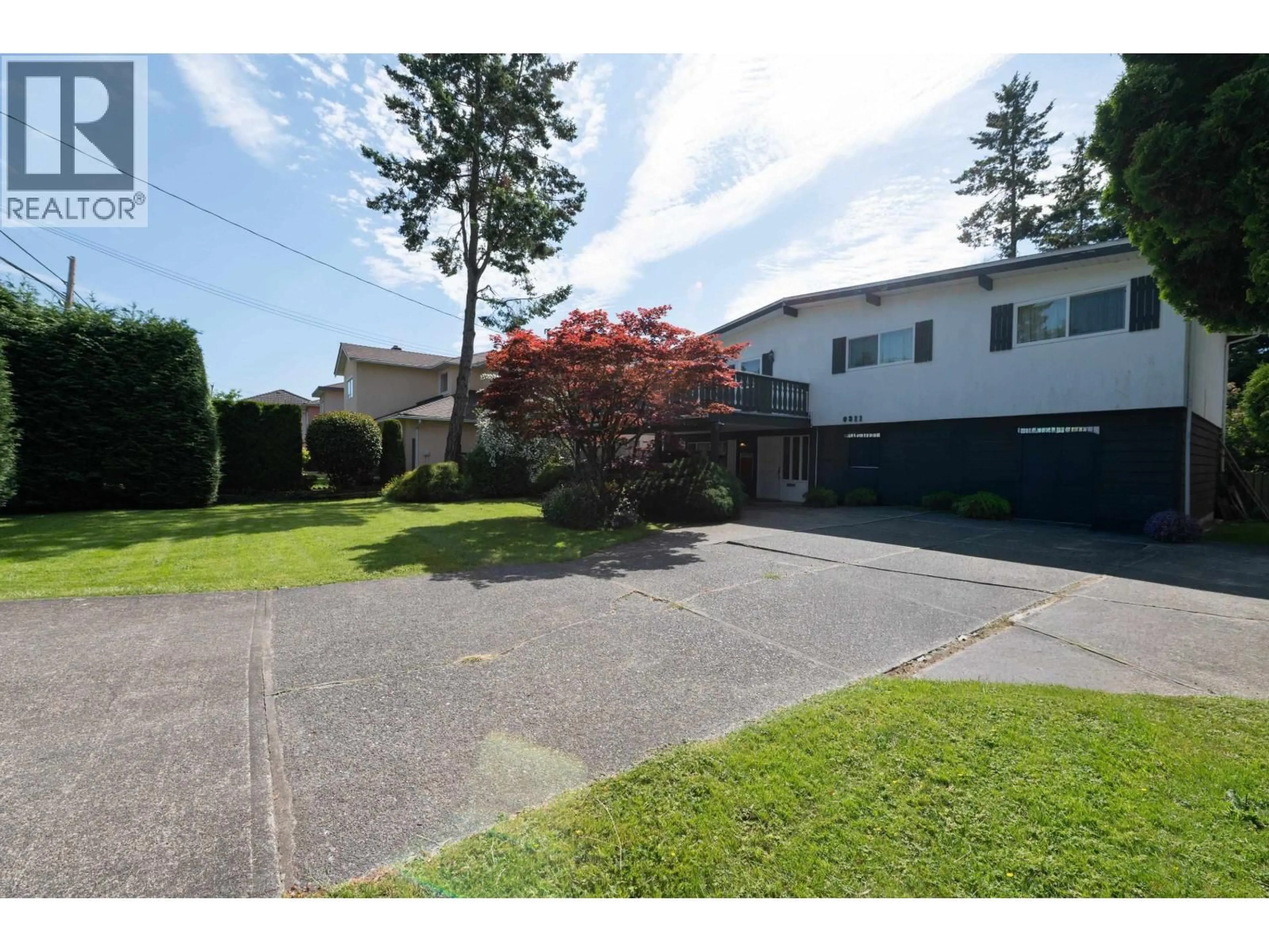 A pic from outside/outdoor area/front of a property/back of a property/a pic from drone, street for 6311 NO. 2 ROAD, Richmond British Columbia V7C3L3