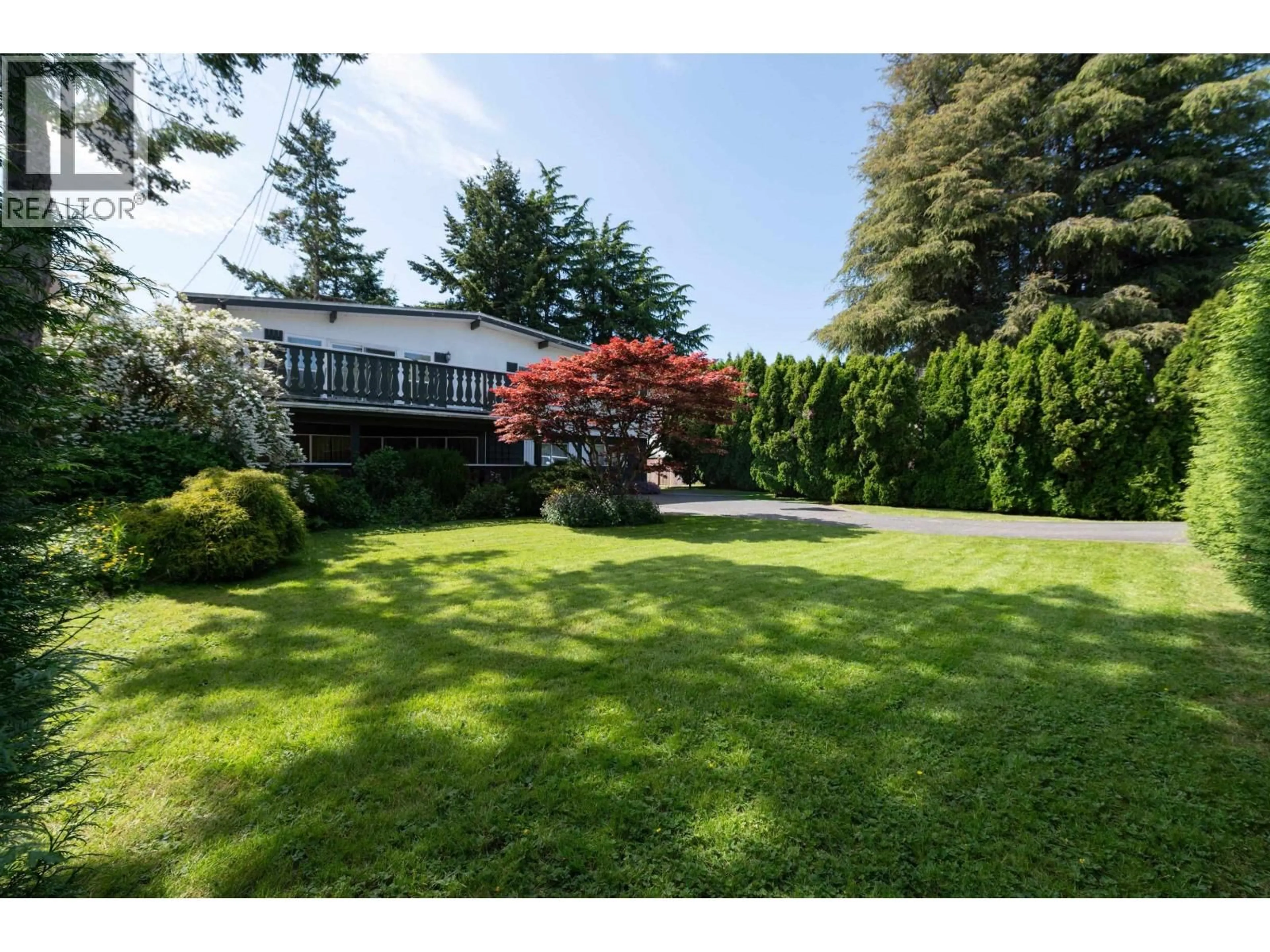 A pic from outside/outdoor area/front of a property/back of a property/a pic from drone, unknown for 6311 NO. 2 ROAD, Richmond British Columbia V7C3L3