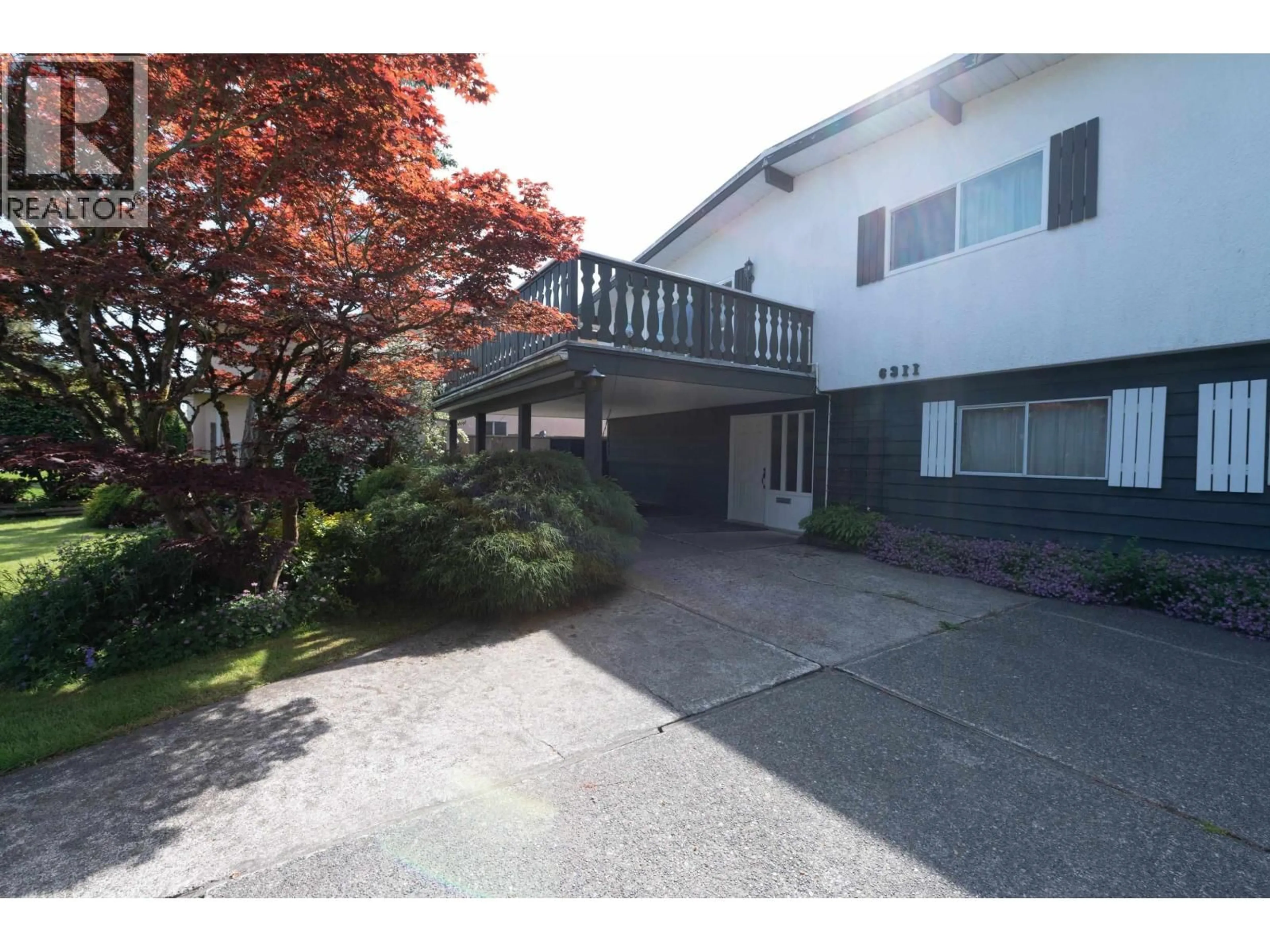 Patio, street for 6311 NO. 2 ROAD, Richmond British Columbia V7C3L3