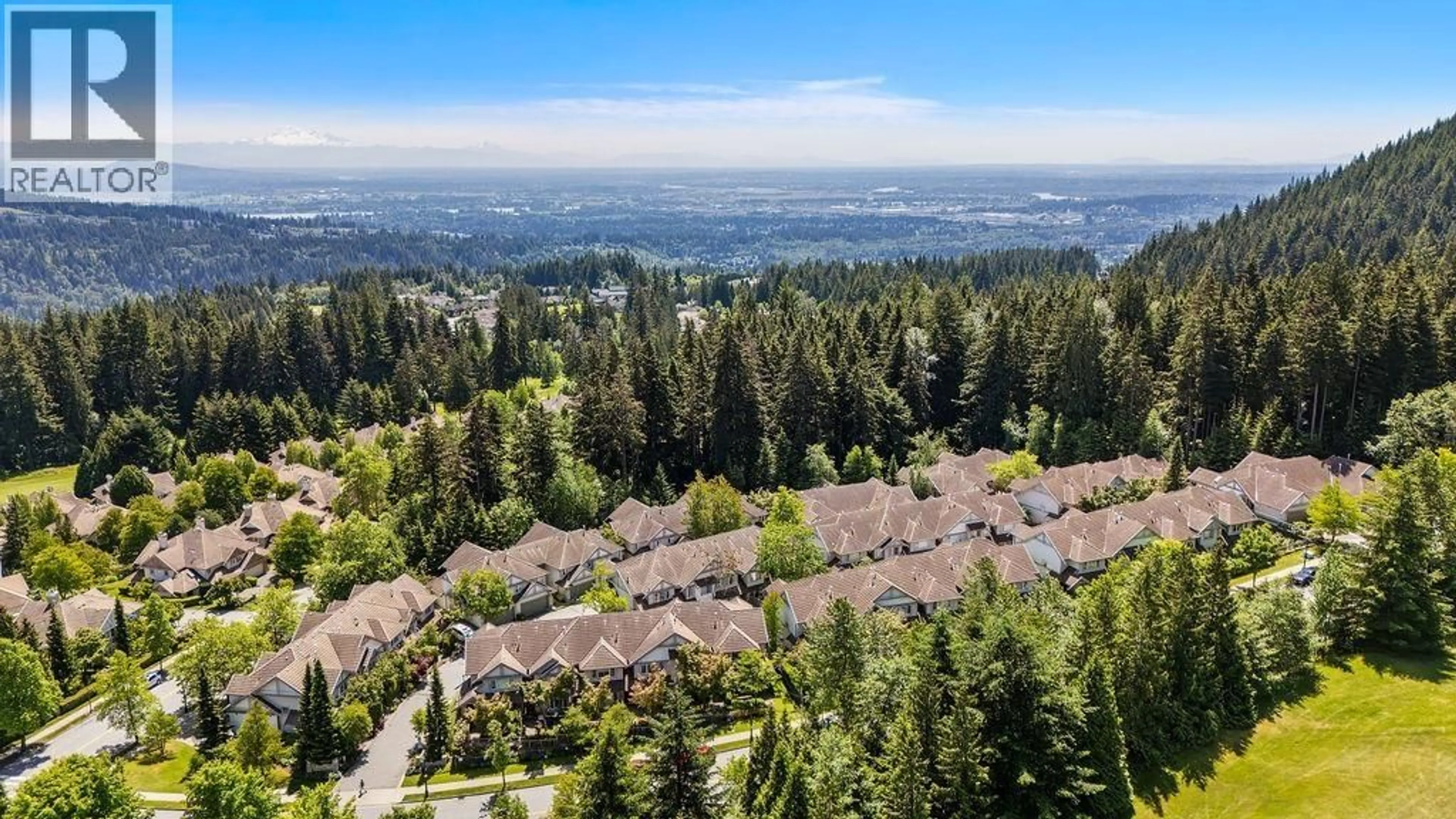 A pic from outside/outdoor area/front of a property/back of a property/a pic from drone, forest/trees view for 36 - 2351 PARKWAY BOULEVARD, Coquitlam British Columbia V3E3P2