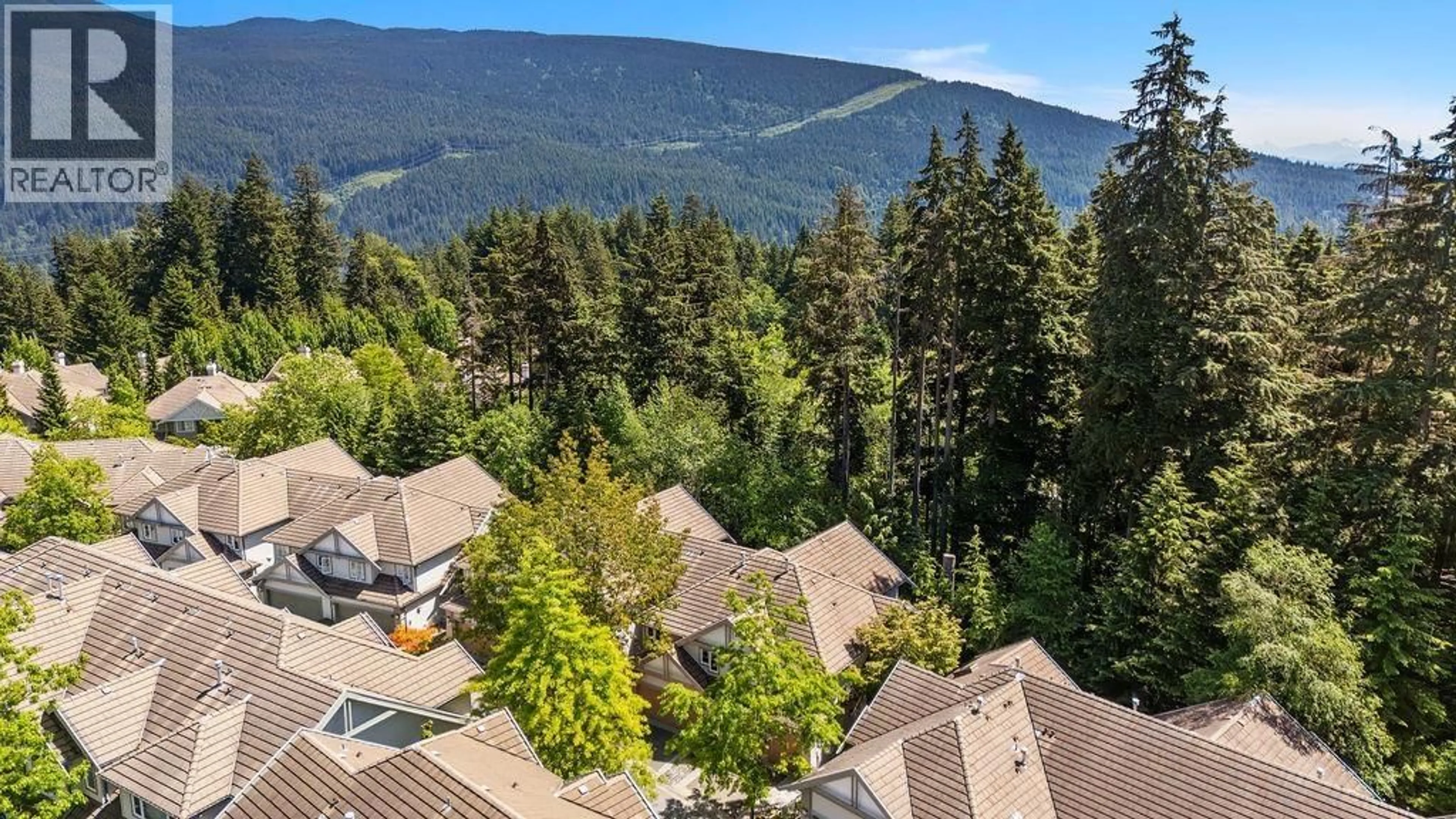 A pic from outside/outdoor area/front of a property/back of a property/a pic from drone, mountain view for 36 - 2351 PARKWAY BOULEVARD, Coquitlam British Columbia V3E3P2