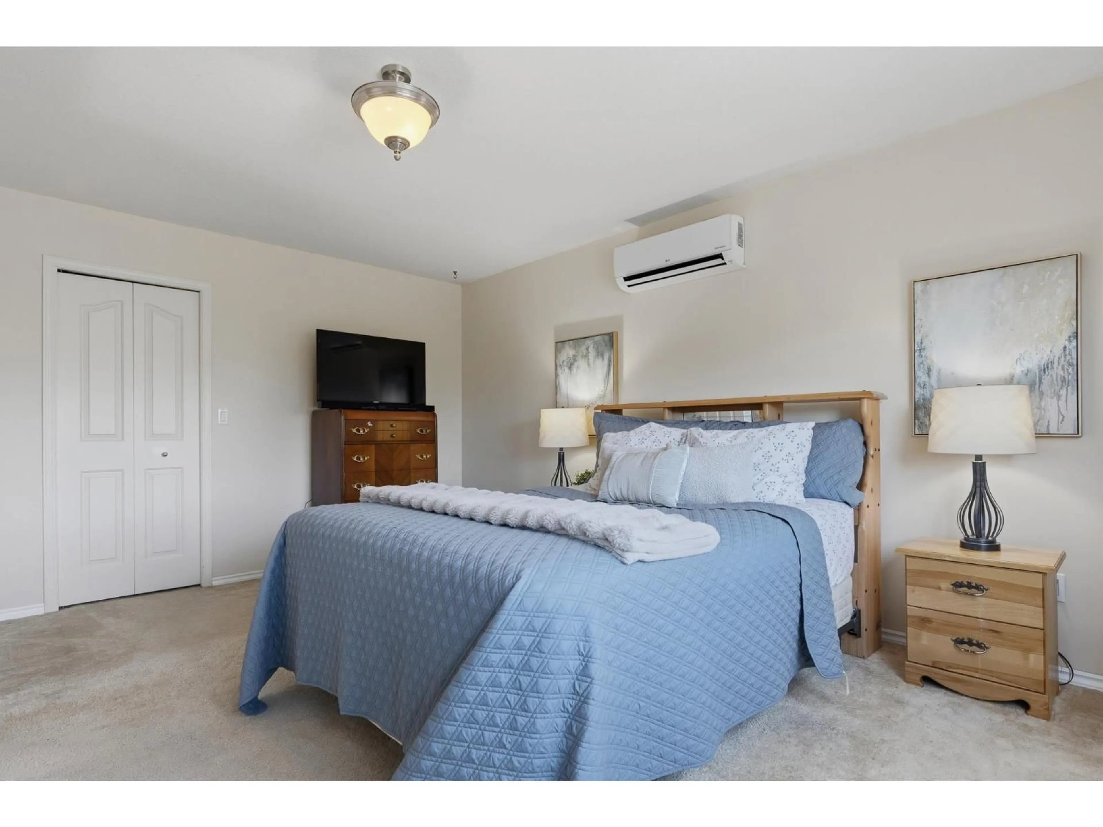 A pic of a room for 45260 BLUEJAY AVENUE, Chilliwack British Columbia V2R2V2