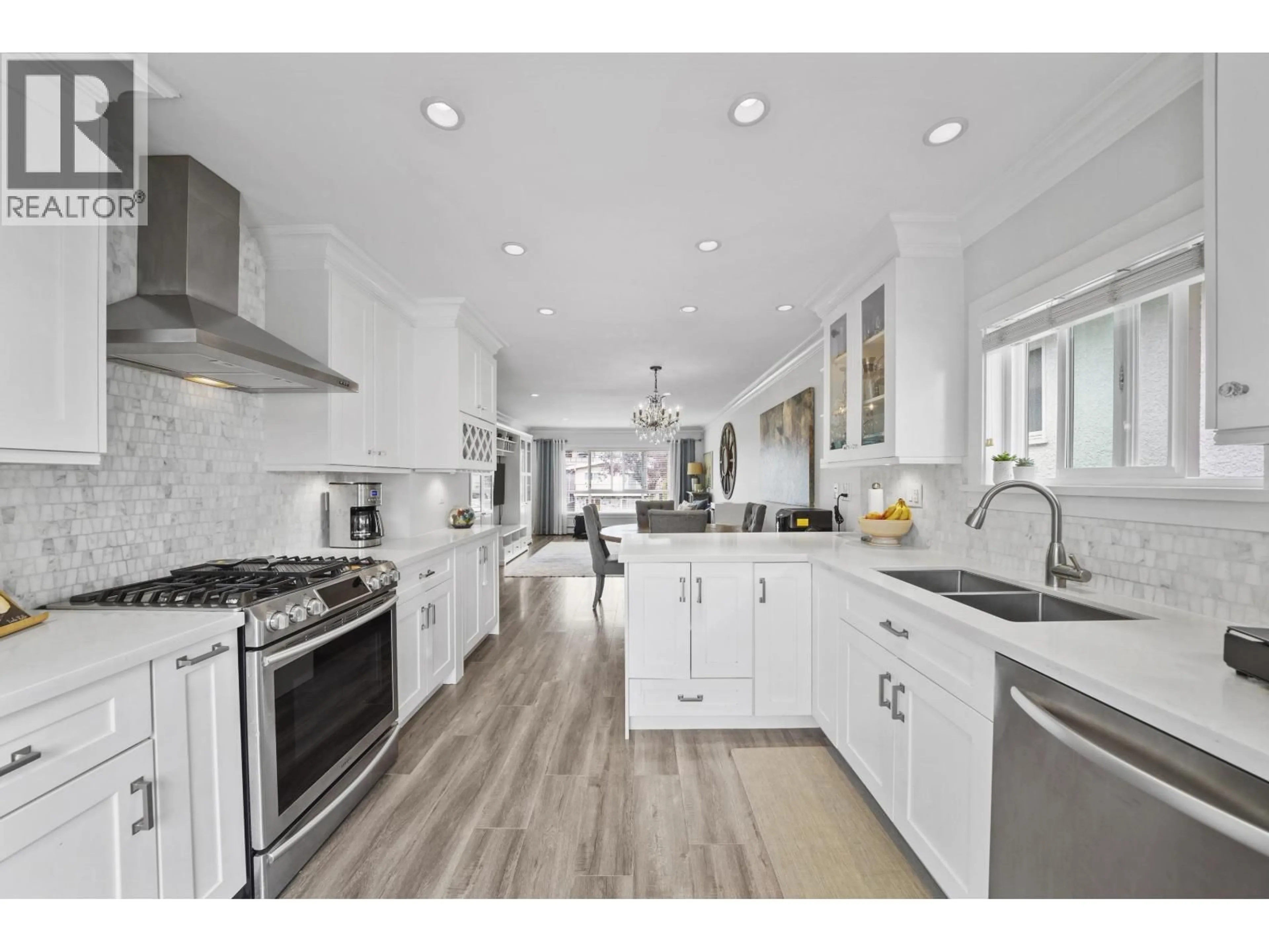 Open concept kitchen, unknown for 4560 PENDER STREET, Burnaby British Columbia V5C2N1