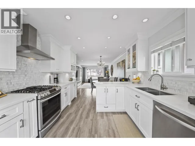 4560 PENDER STREET, Burnaby 4