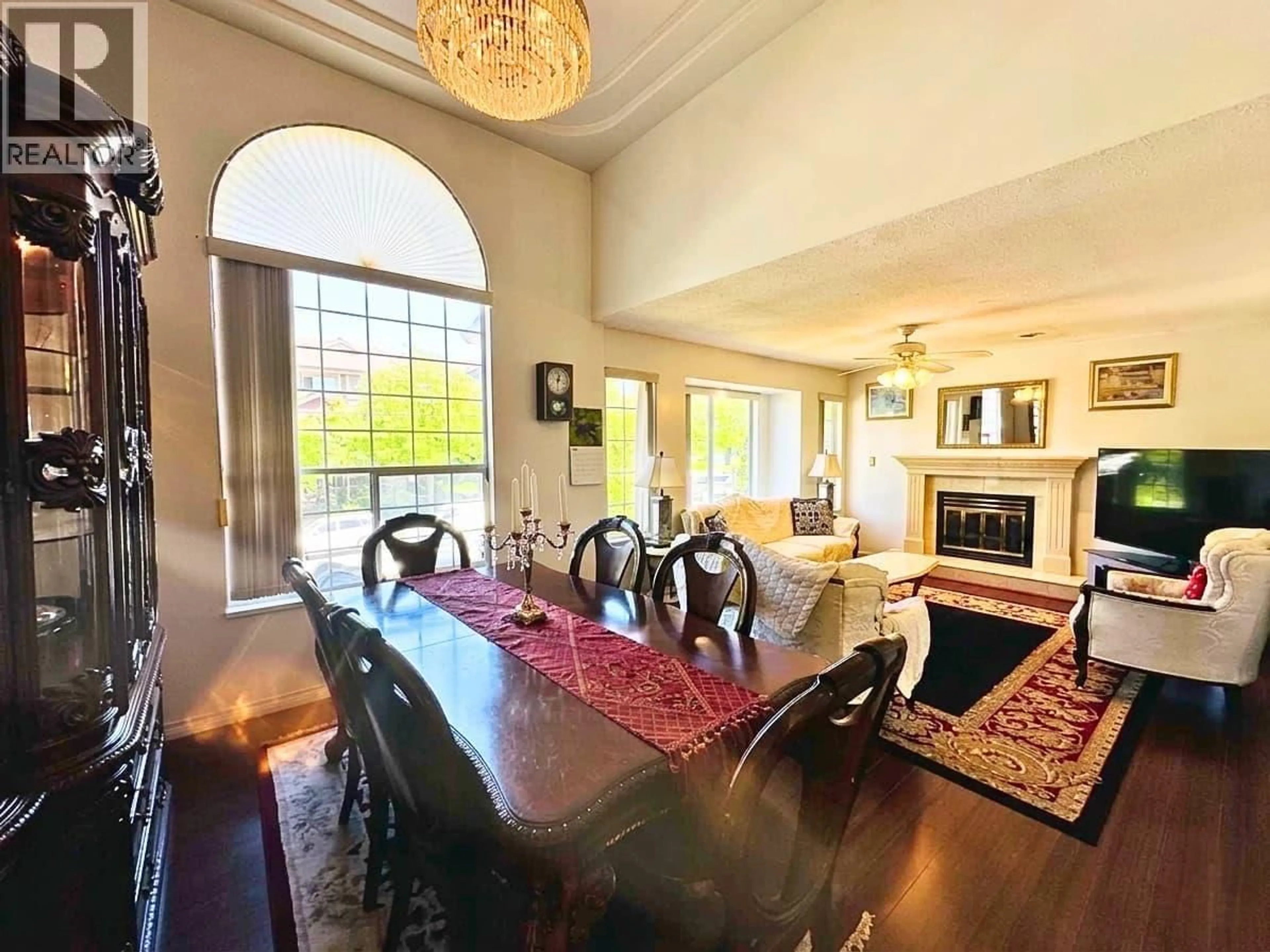 Dining room, unknown for 7336 16TH AVENUE, Burnaby British Columbia V3N1N8
