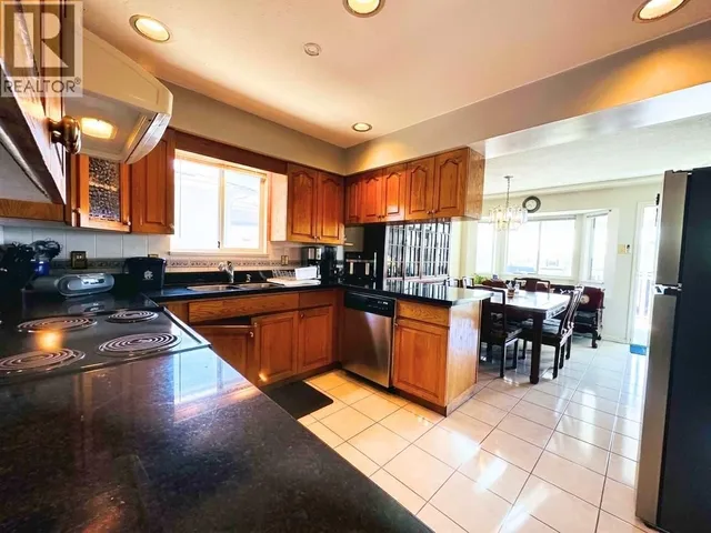 7336 16TH AVENUE, Burnaby 5