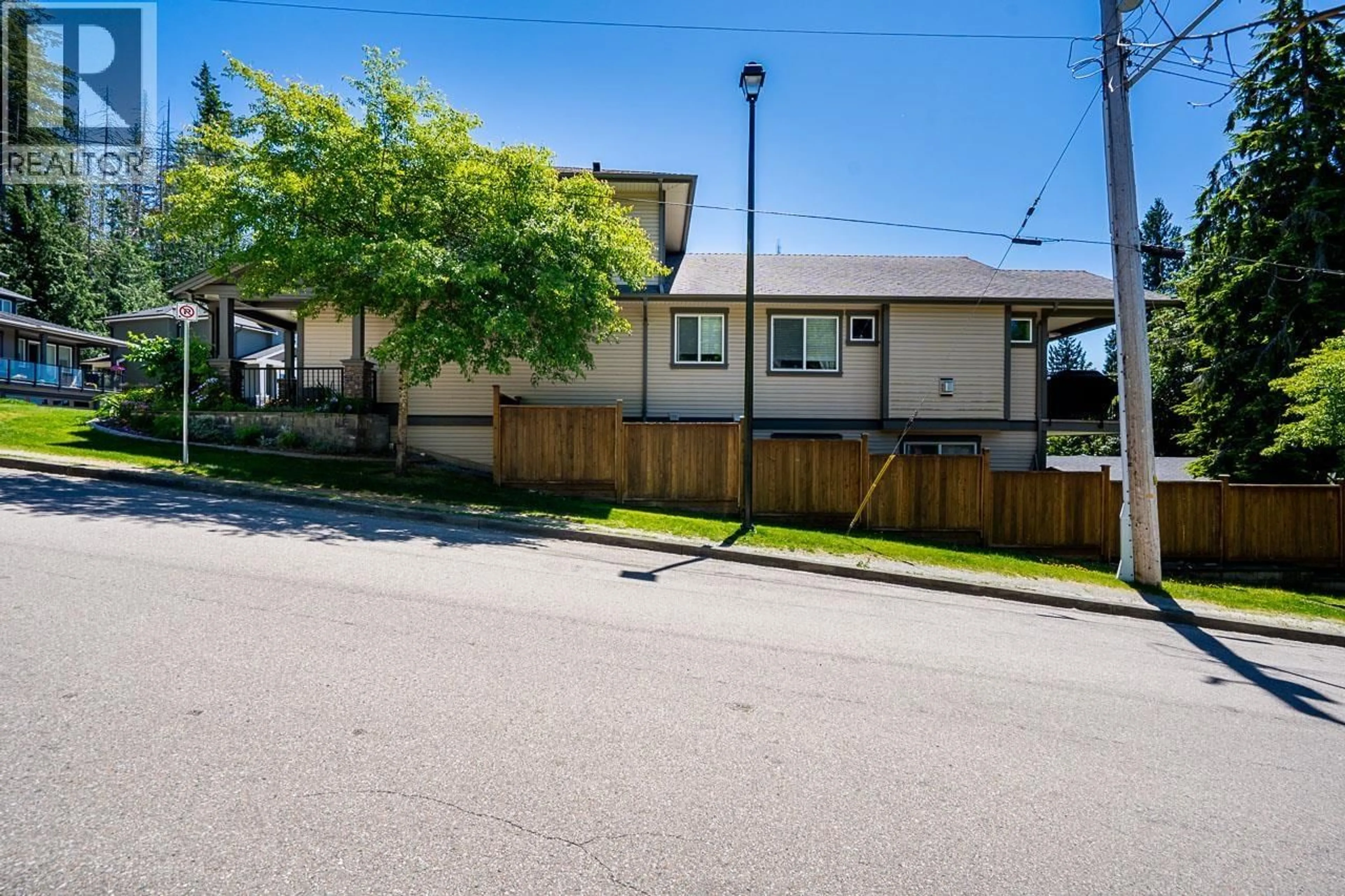 Patio, street for 1 - 23810 132 AVENUE, Maple Ridge British Columbia V4R0G3