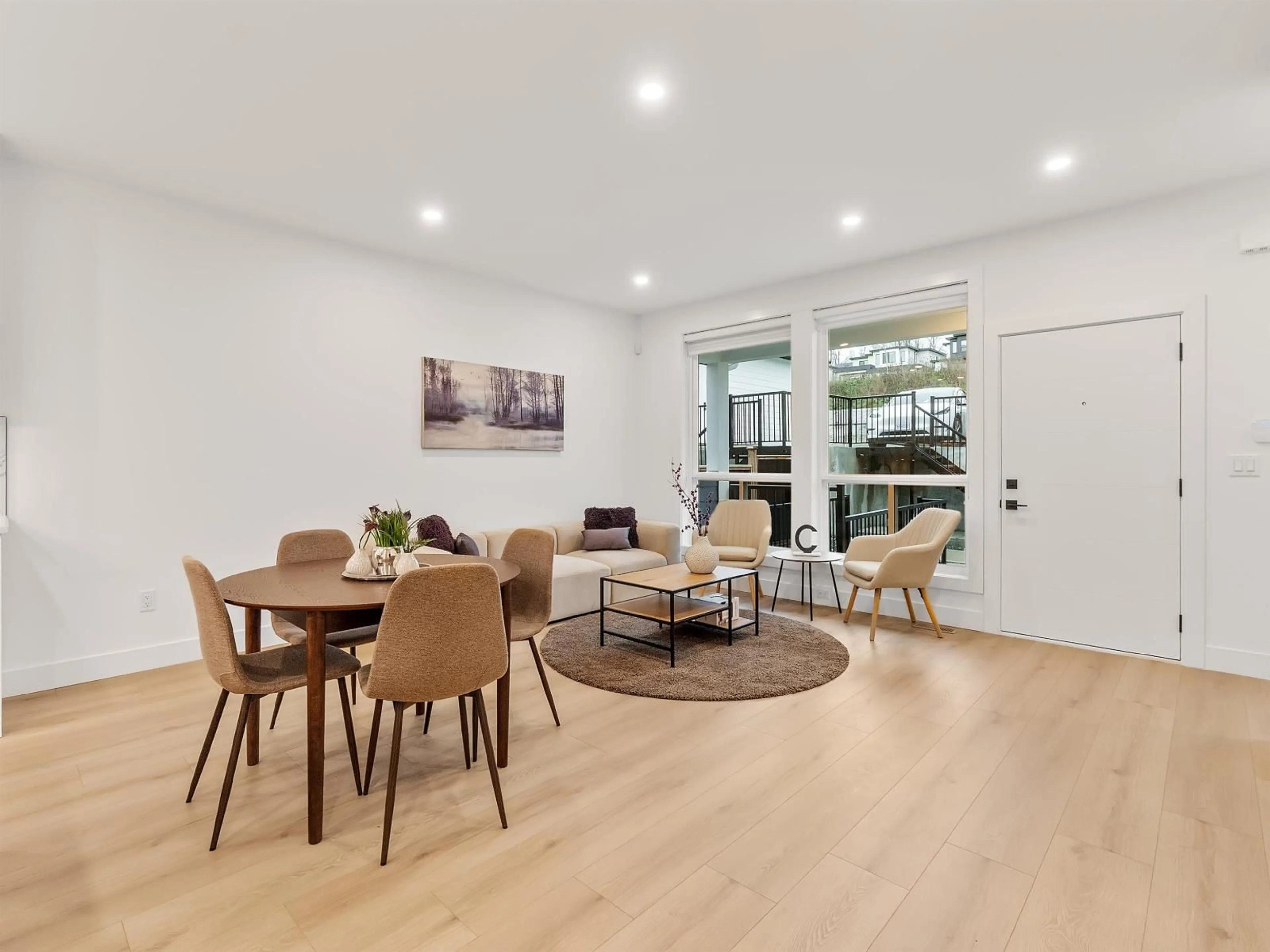 A pic of a room for 102 - 16697 16 AVENUE, Surrey British Columbia V3S9X7