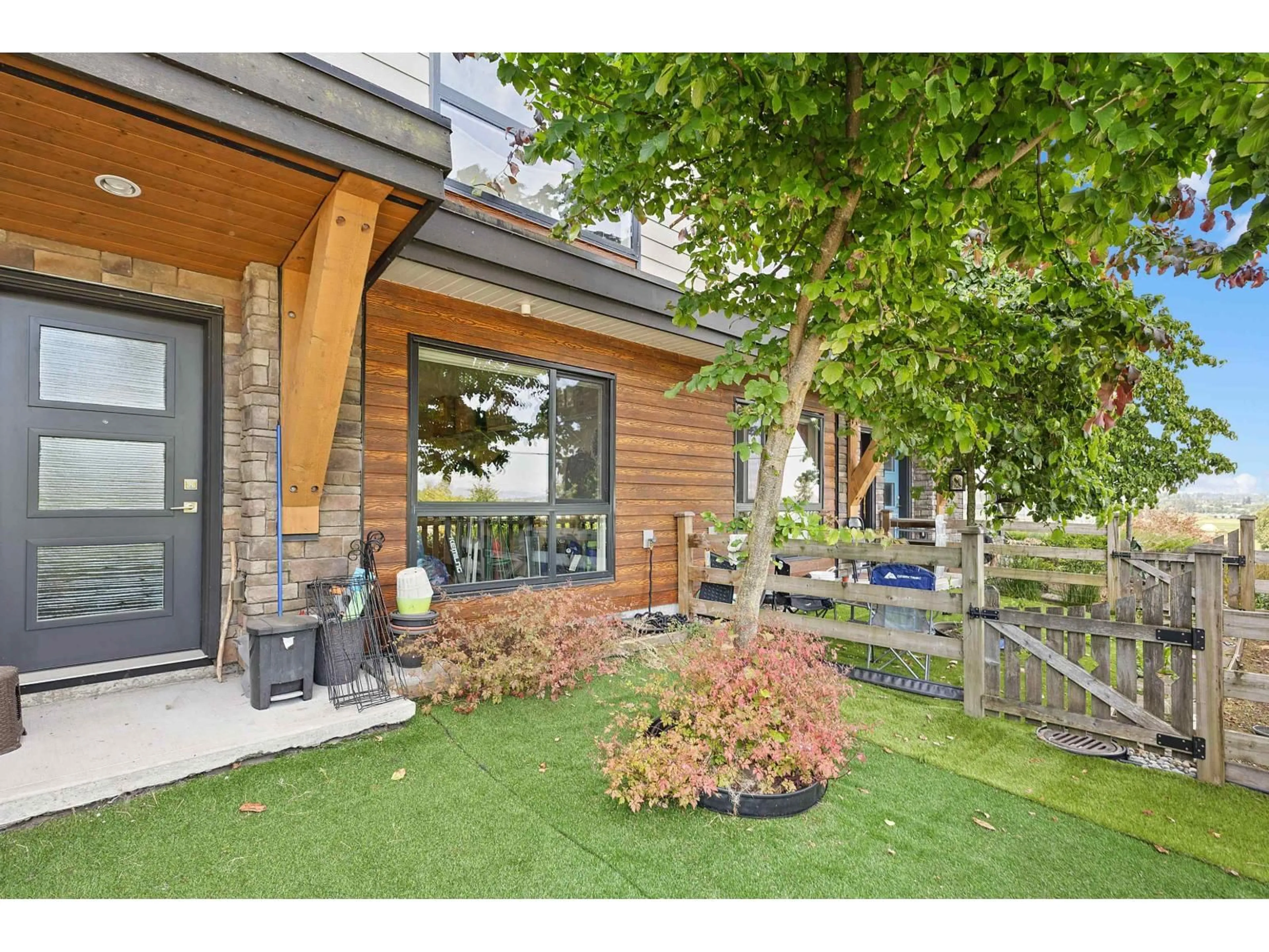 Unknown for 159 - 16488 64 AVENUE, Surrey British Columbia V3S6X6