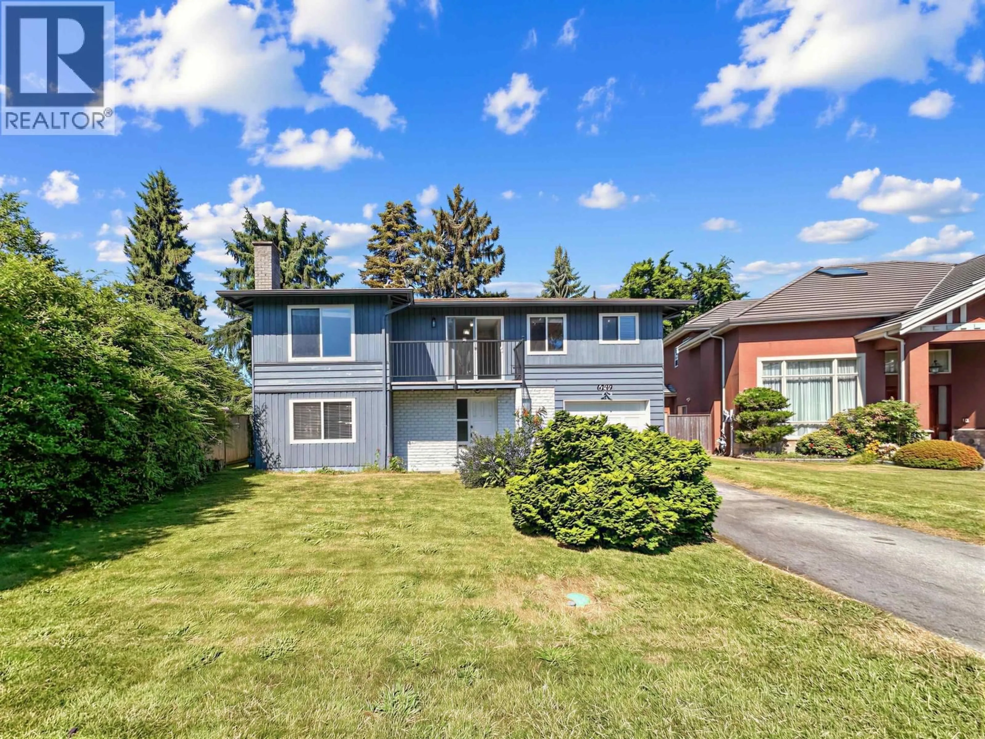 Home with vinyl exterior material, street for 6299 AZURE ROAD, Richmond British Columbia V7C2N8
