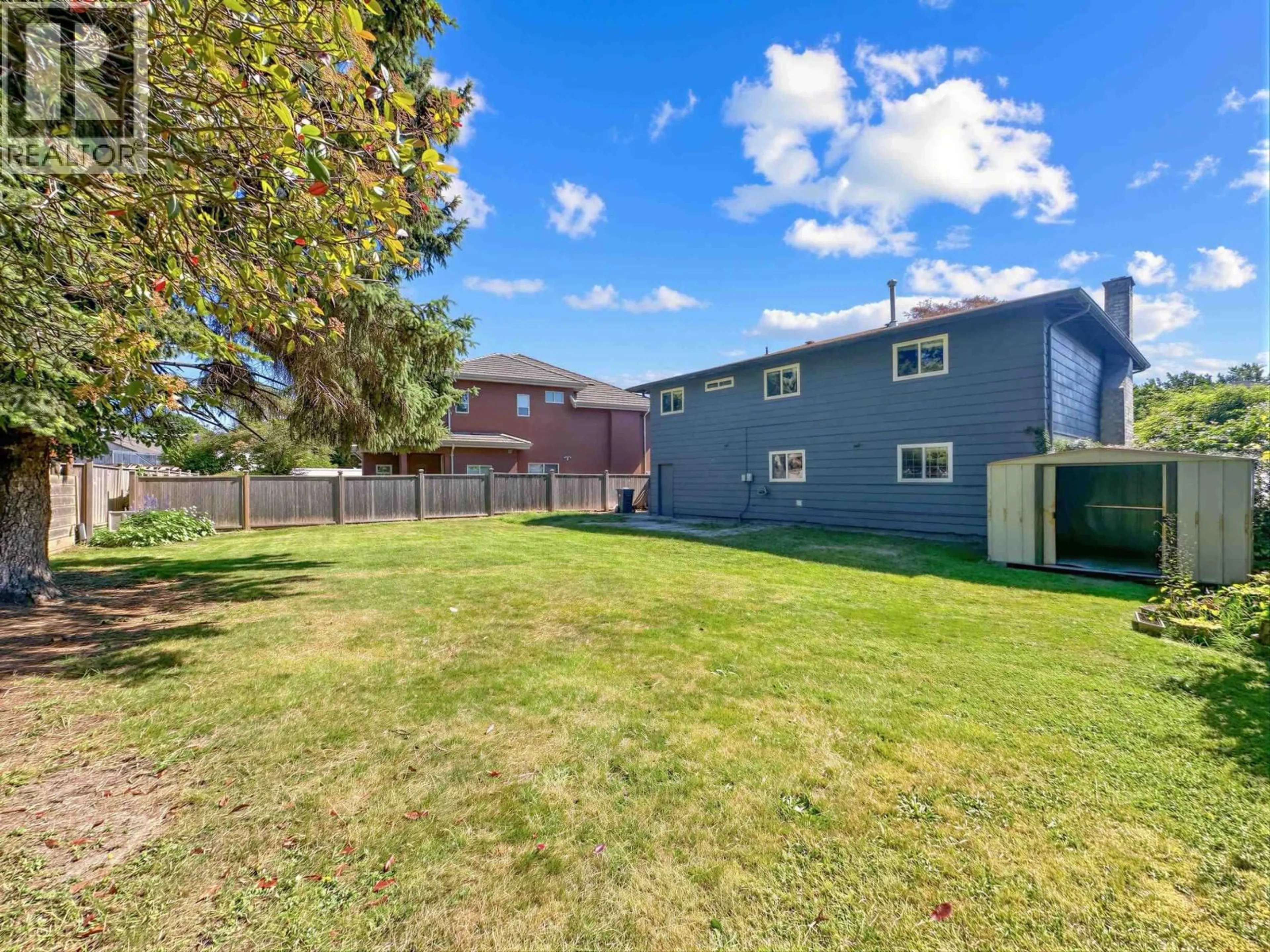 Unknown for 6299 AZURE ROAD, Richmond British Columbia V7C2N8