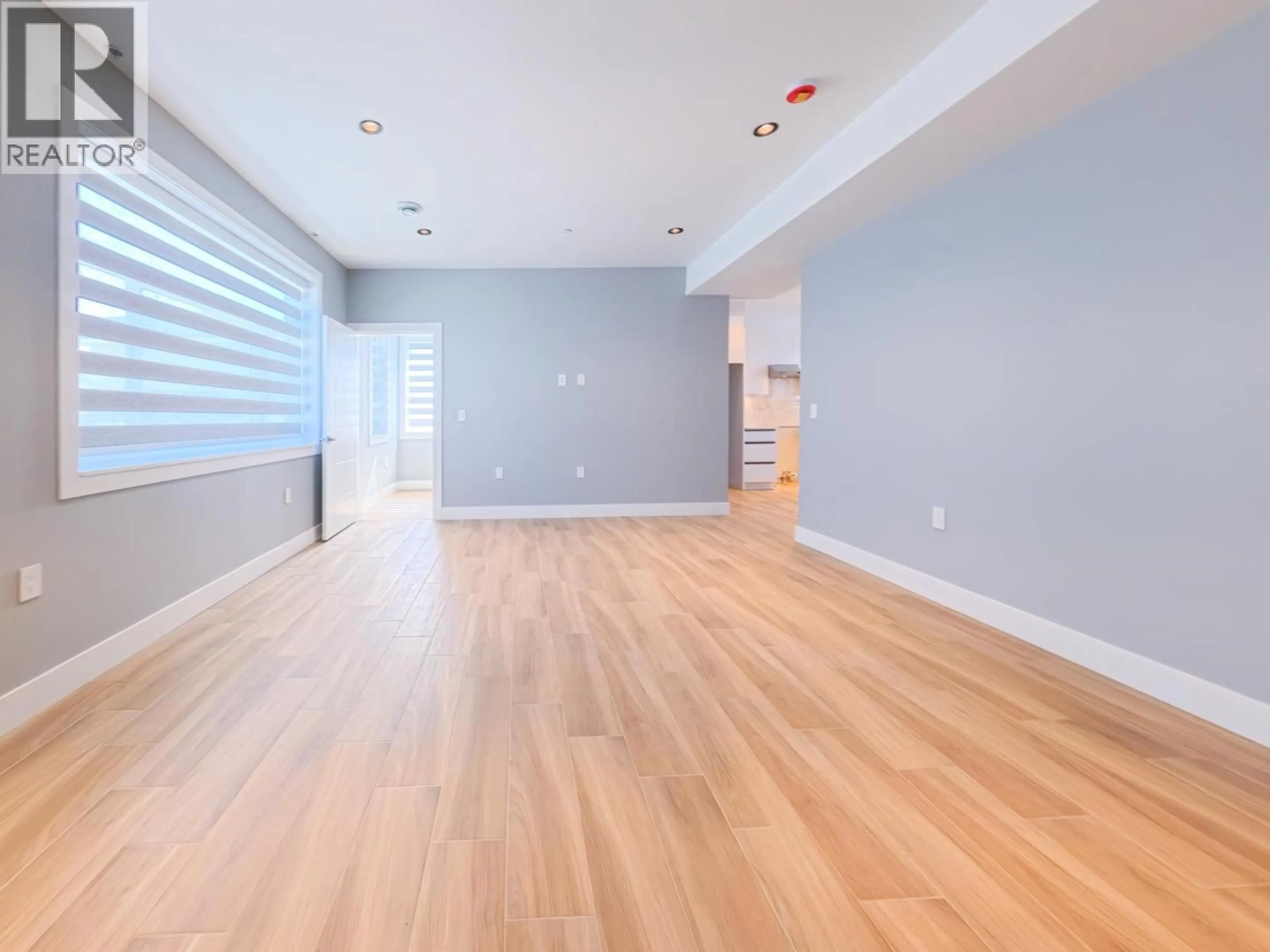 A pic of a room for 1 - 2559 KING EDWARD AVENUE, Vancouver British Columbia V6L1T5