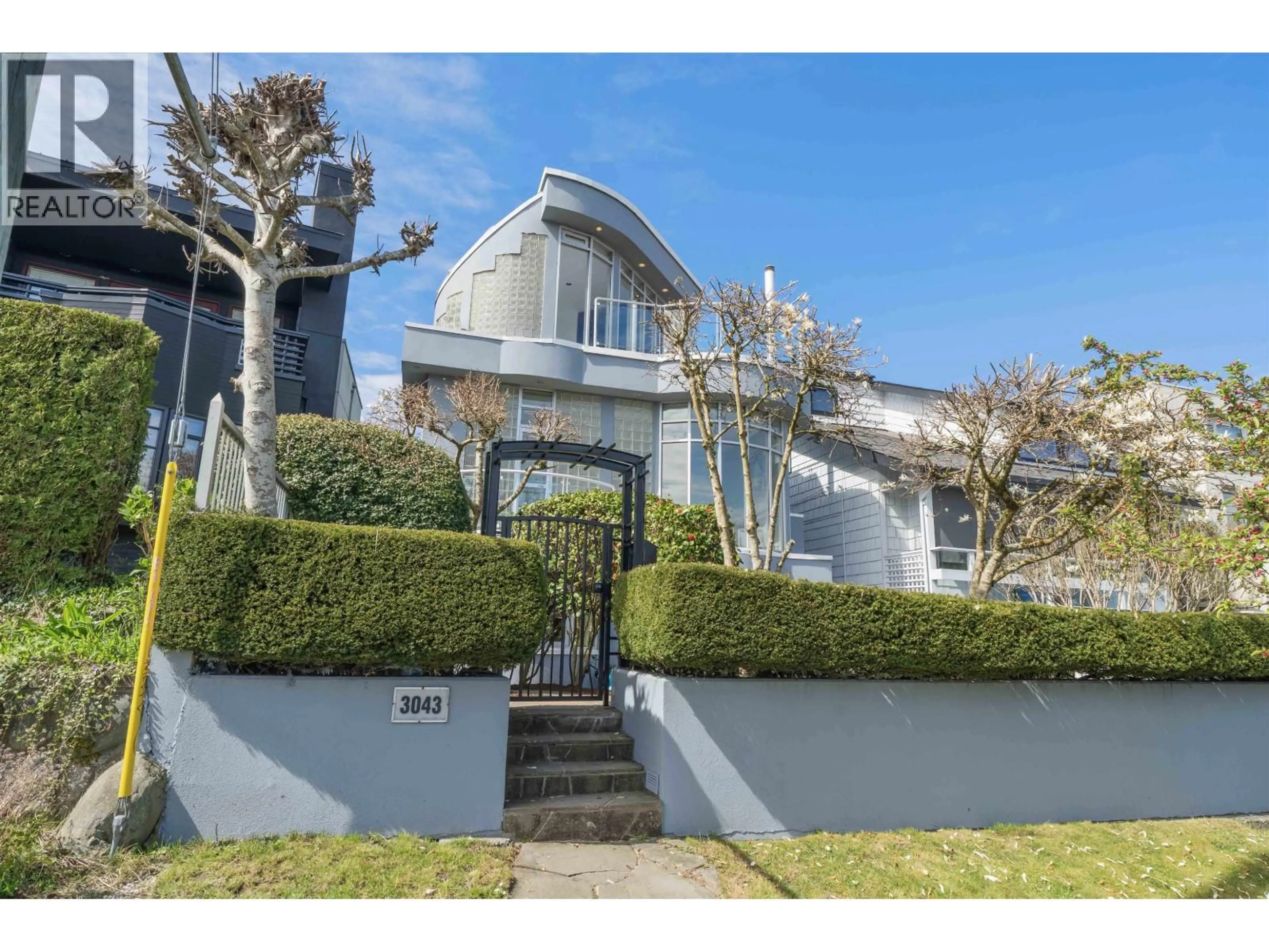 A pic from outside/outdoor area/front of a property/back of a property/a pic from drone, street for 3043 ALMA STREET, Vancouver British Columbia V6R2H8