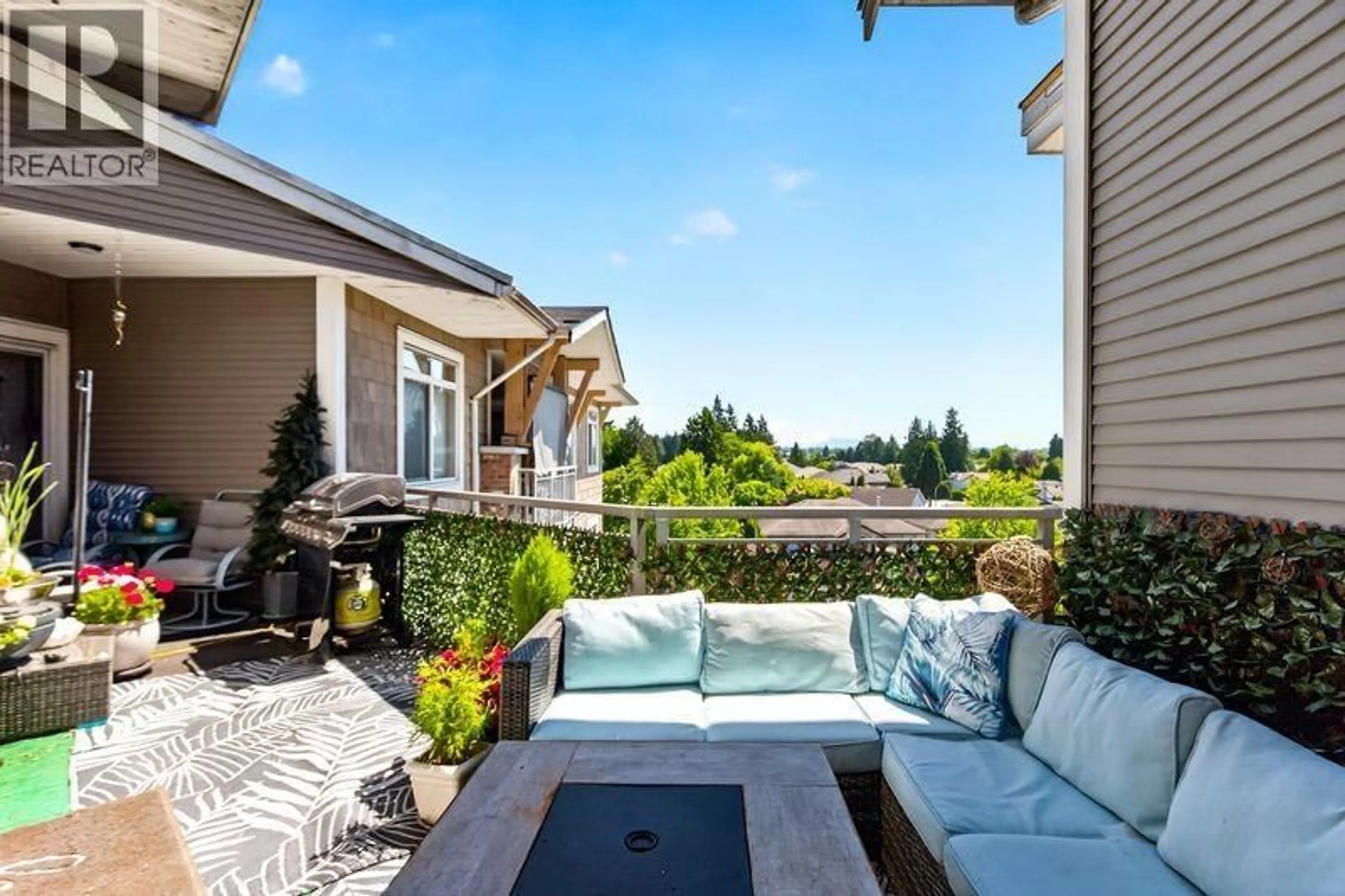 Patio, water/lake/river/ocean view for 410 - 12350 HARRIS ROAD, Pitt Meadows British Columbia V3Y0C5