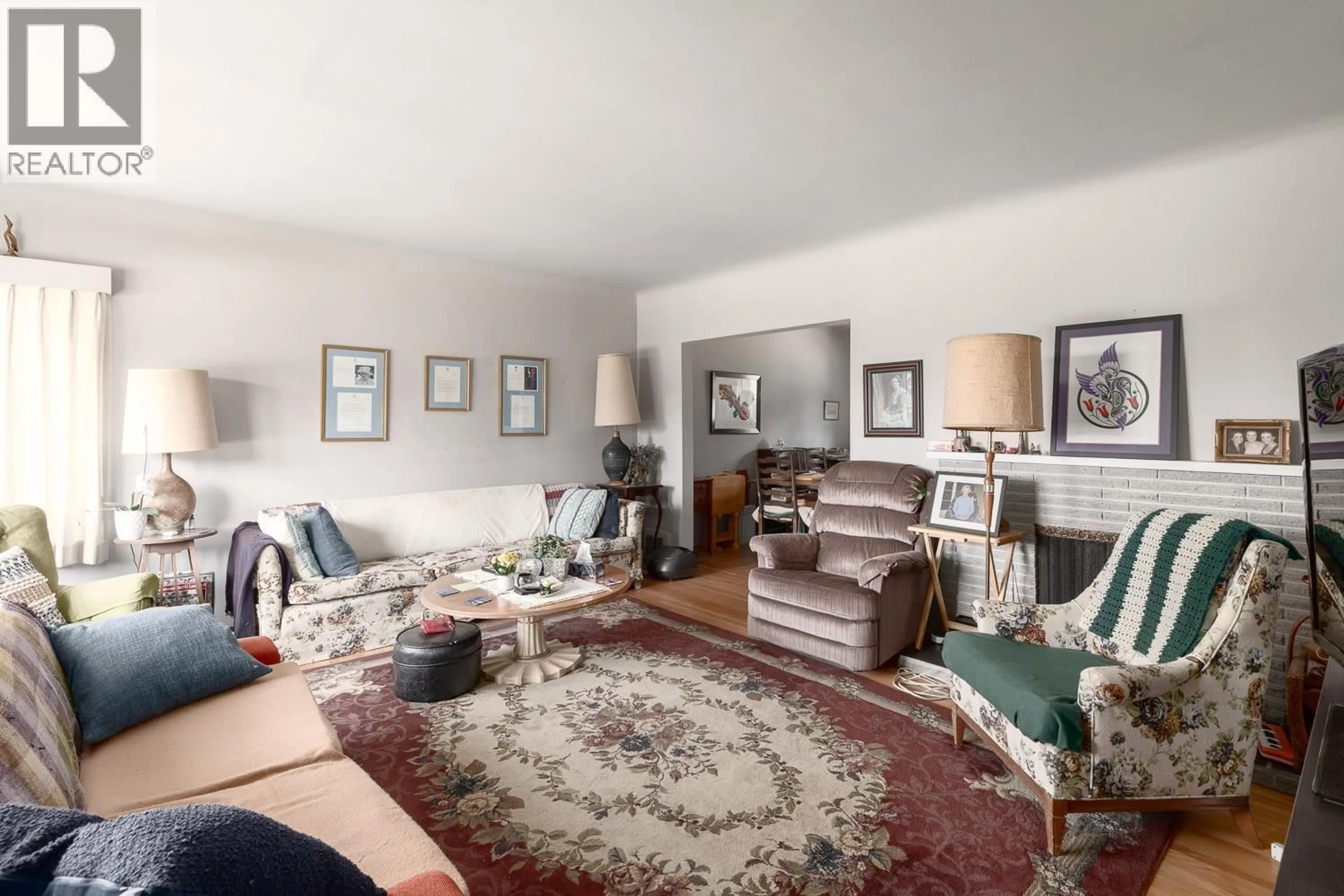 Living room with furniture, unknown for 1159 KINGS AVENUE, West Vancouver British Columbia V7T2C2