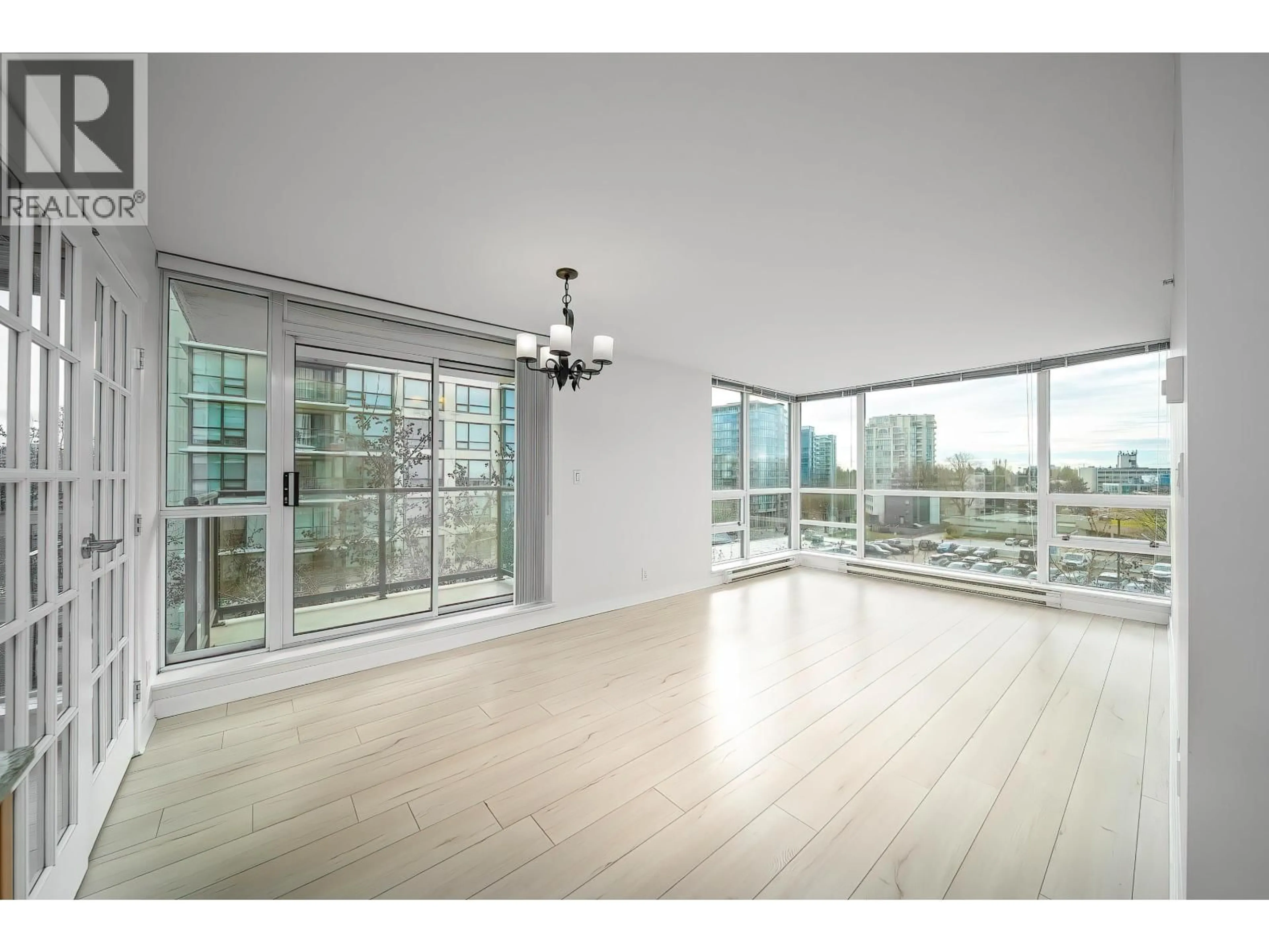A pic of a room for 806 - 7555 ALDERBRIDGE WAY, Richmond British Columbia V6X4L3