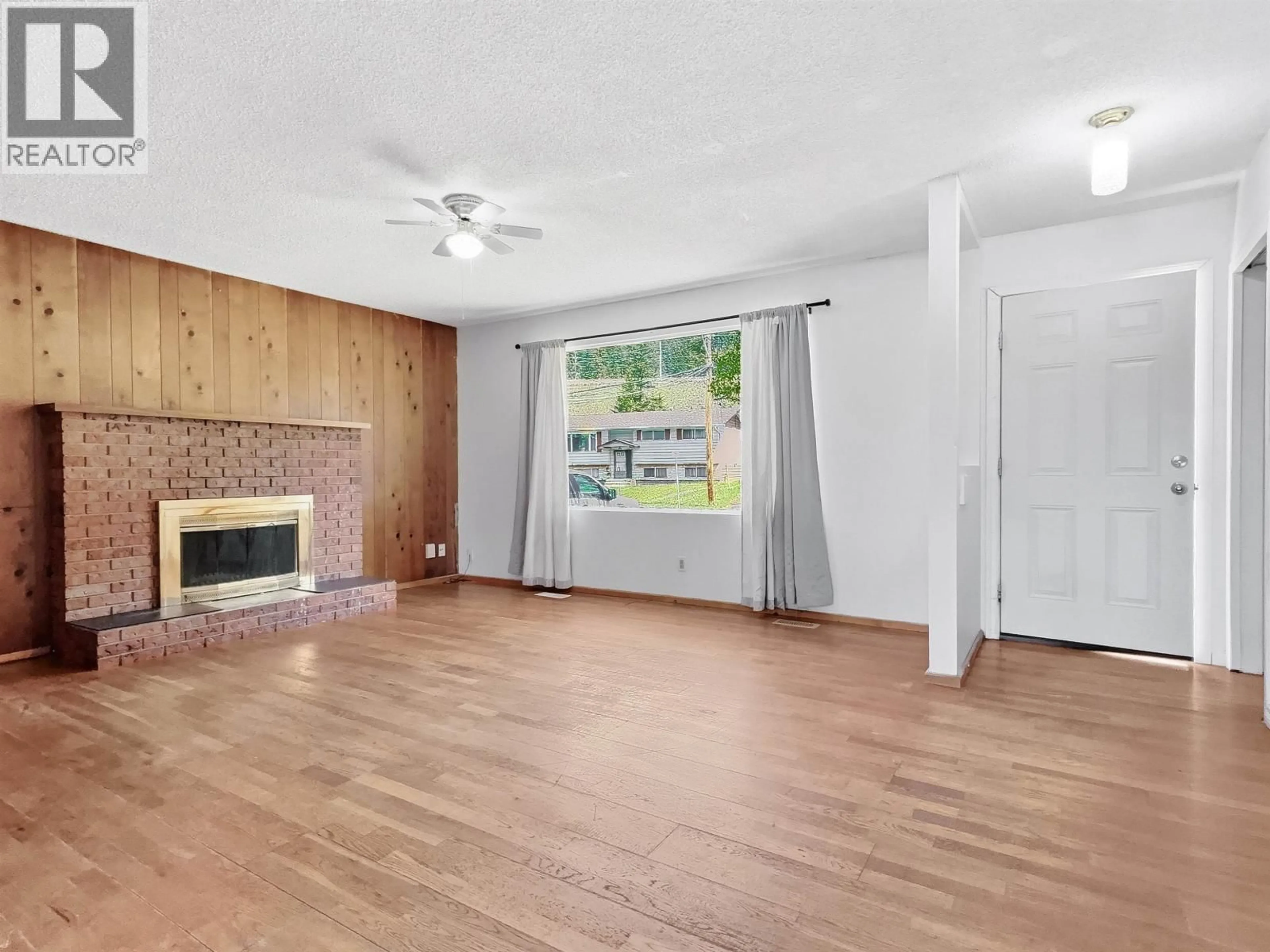 A pic of a room for 1215 12TH AVENUE, Williams Lake British Columbia V2G2N9