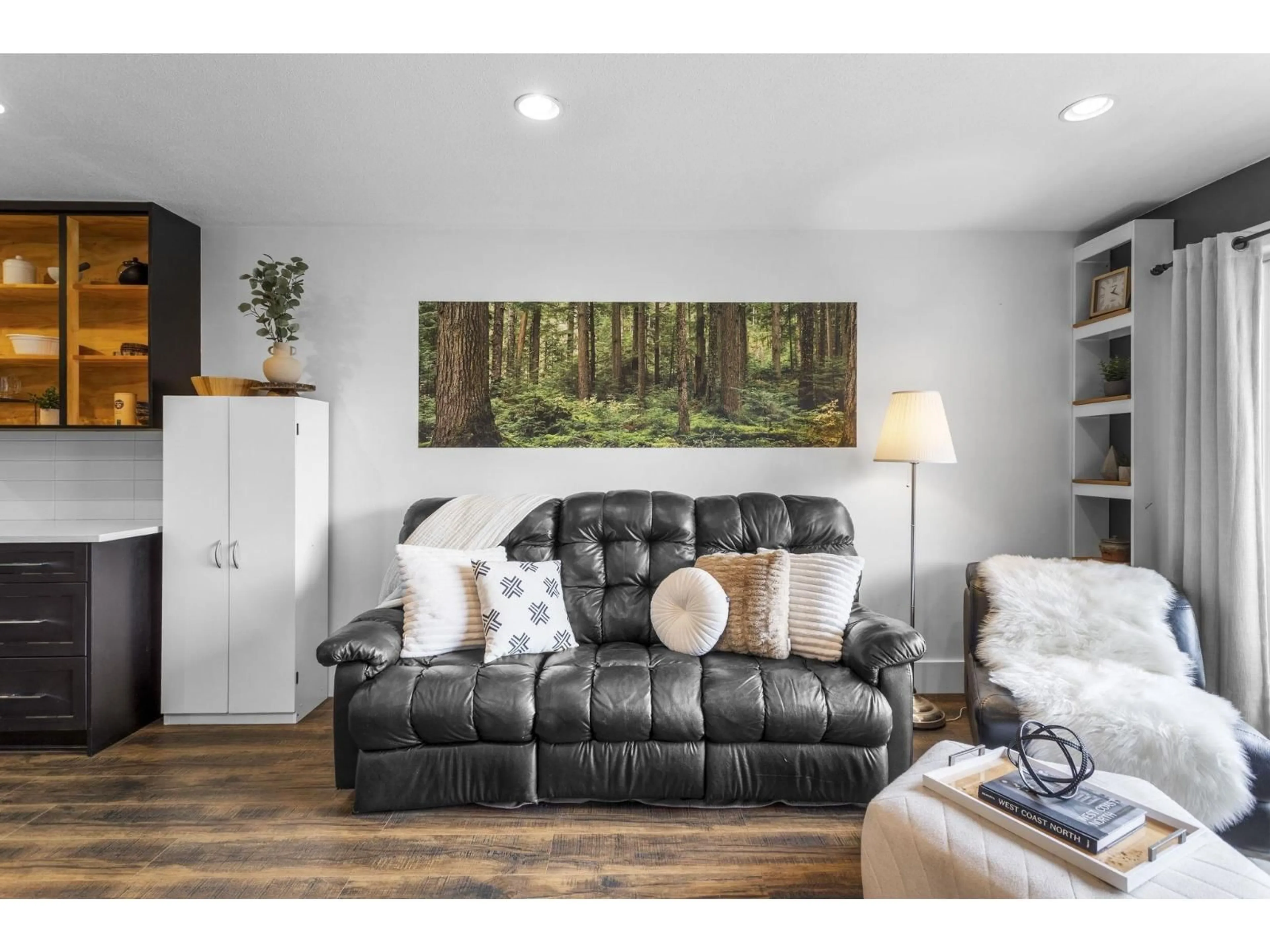 Living room with furniture, wood/laminate floor for 310 - 2780 WARE STREET, Abbotsford British Columbia V2S7C7